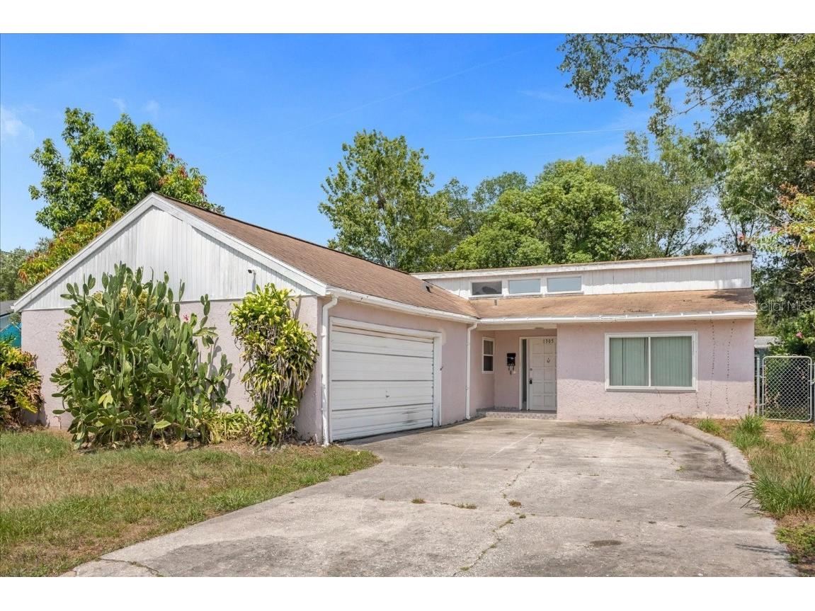 1305 Park Drive Casselberry FL 32707 O6137028 image1
