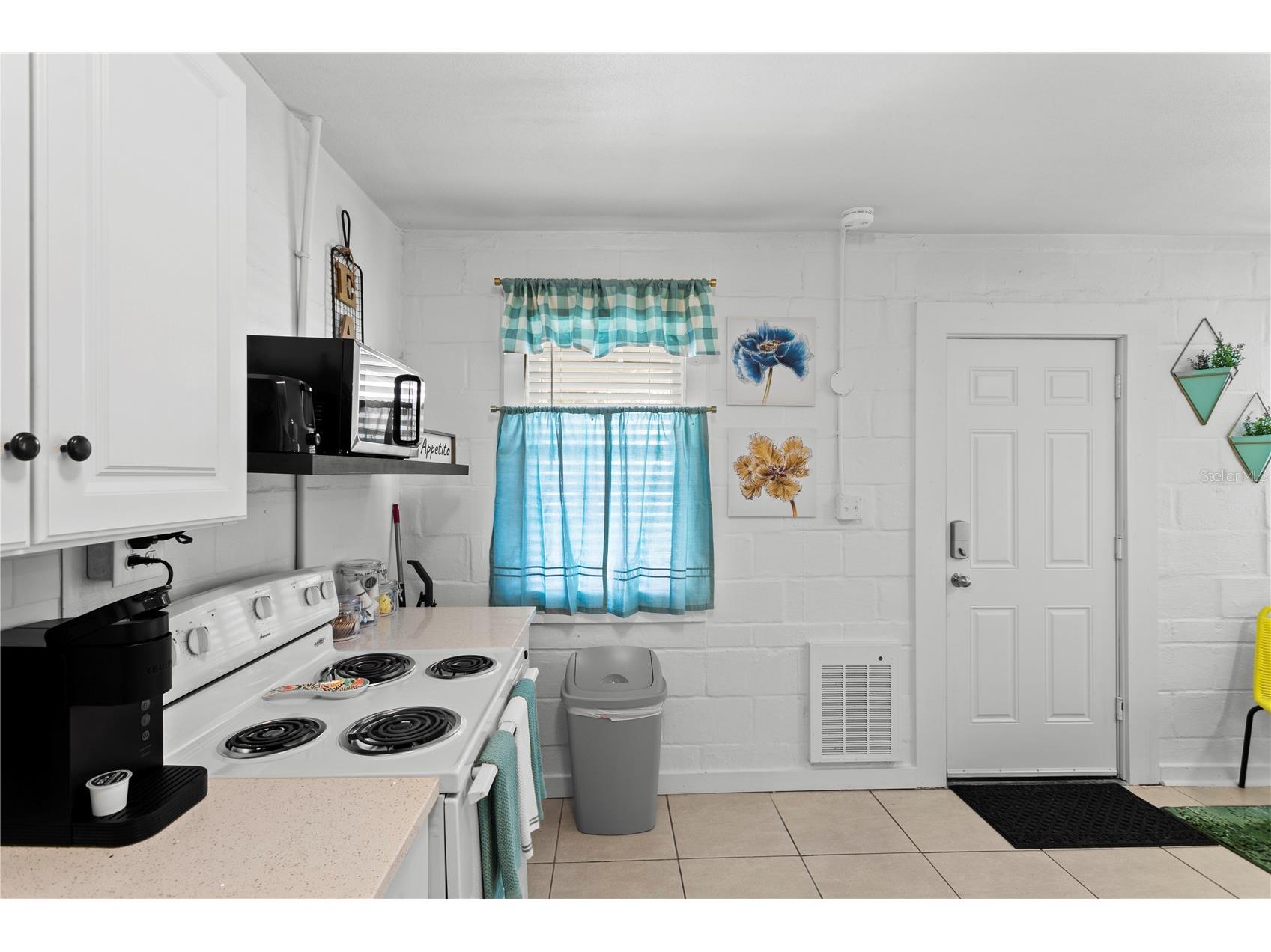1305 S Bermuda Boulevard #A Tampa FL 33605 TB8479634 image25