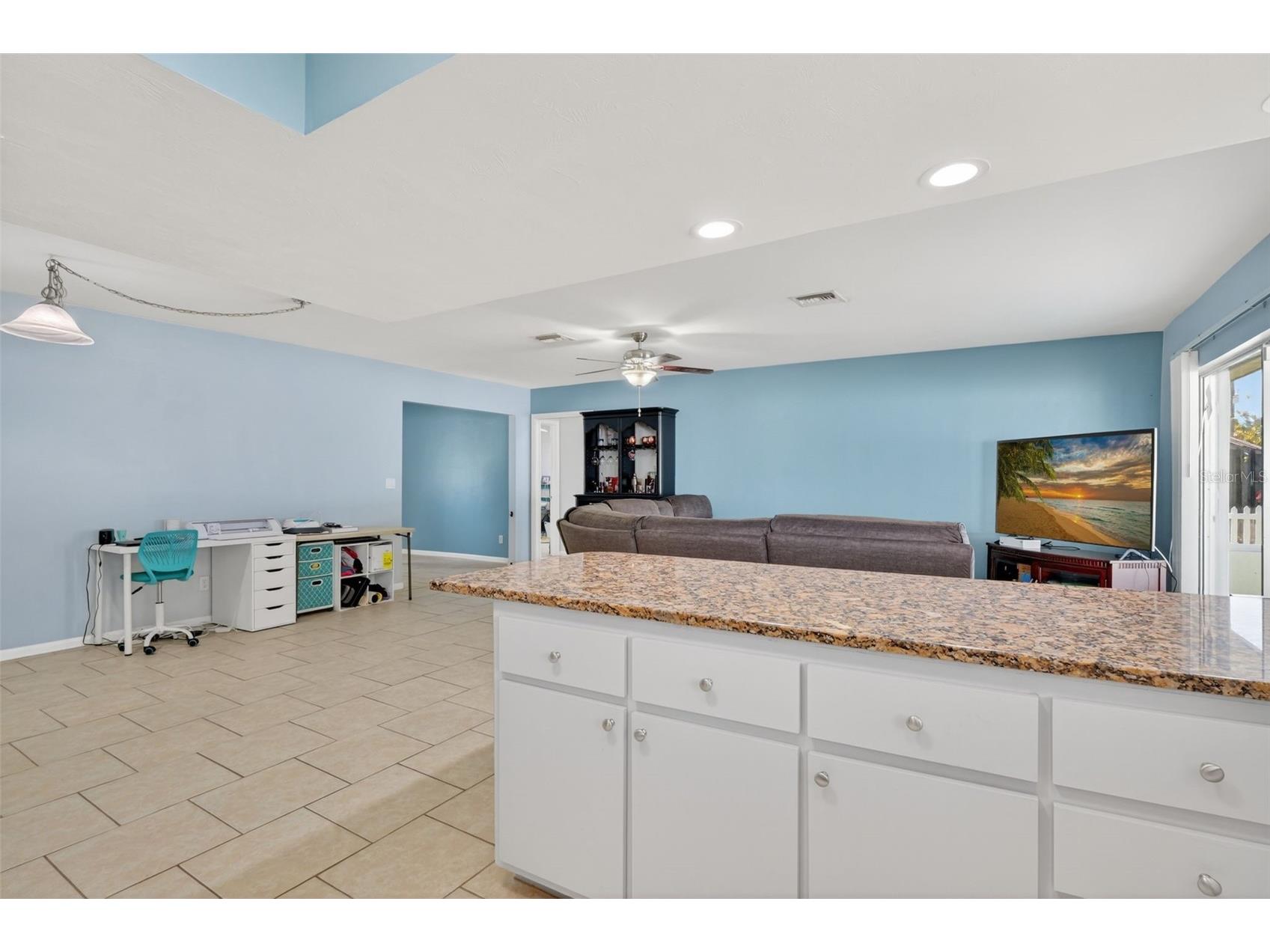 1305 SE 37th Terrace Cape Coral FL 33904 C7525433 image13