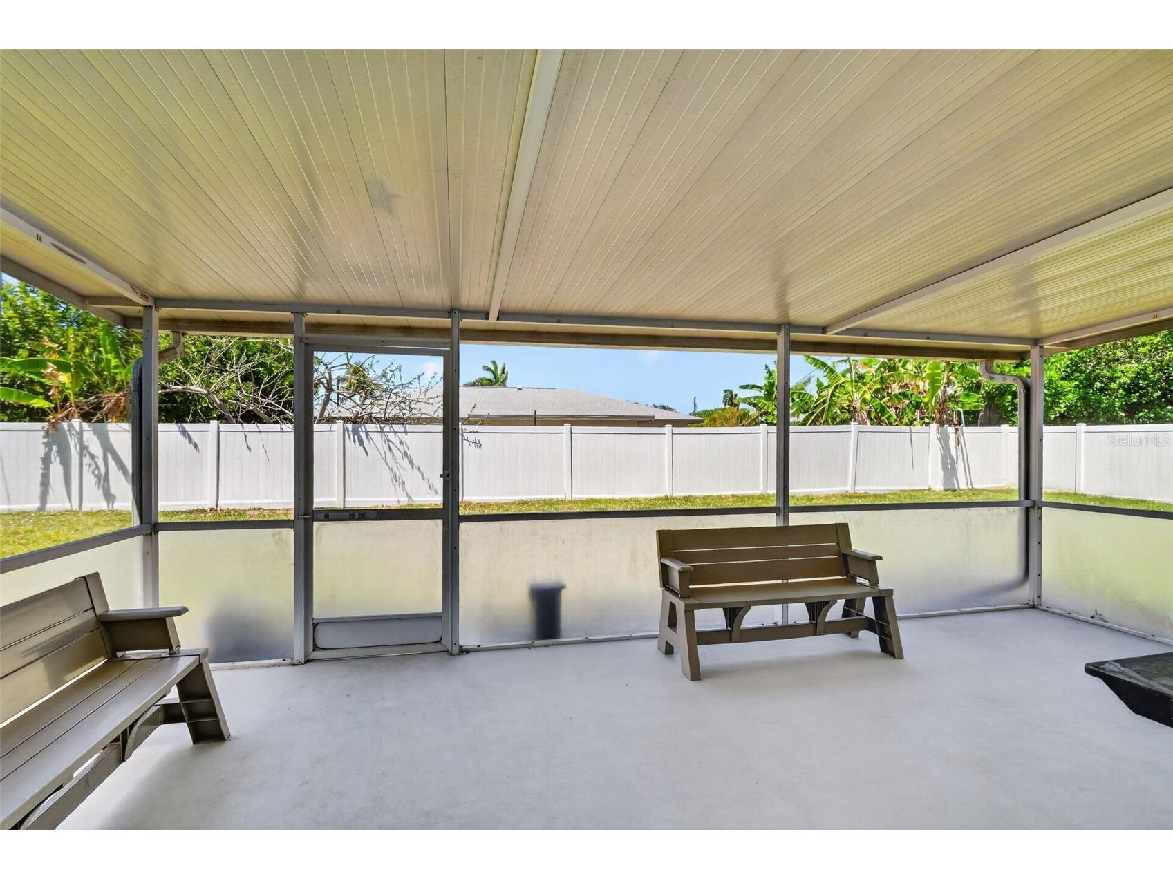 1305 SE 37th Terrace Cape Coral FL 33904 C7525433 image29
