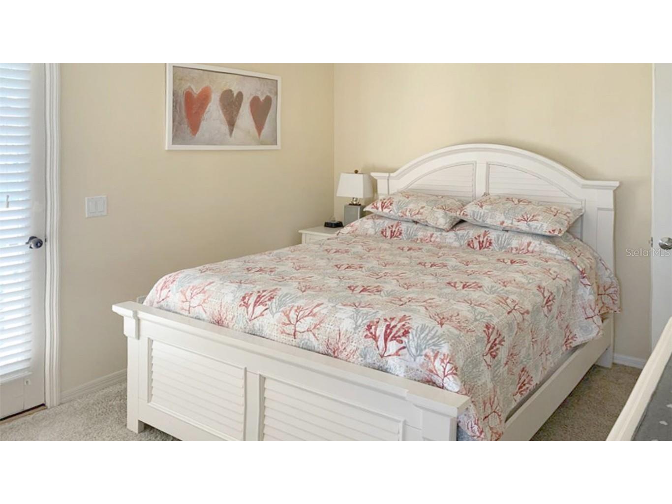 1305 Siesta Bayside Drive #1305-B Sarasota FL 34242 A4589563 image10