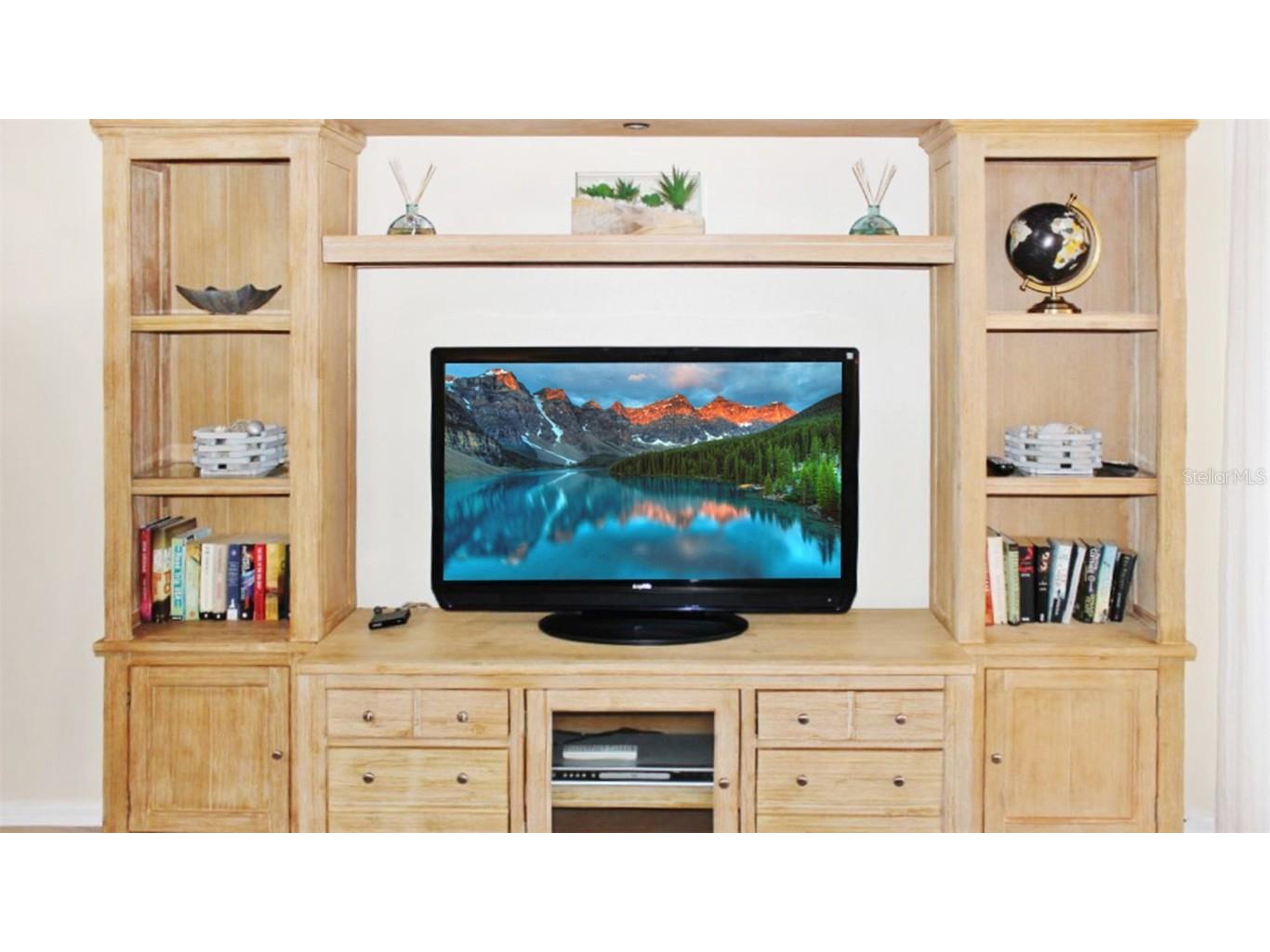 1305 Siesta Bayside Drive #1305-B Sarasota FL 34242 A4589563 image4