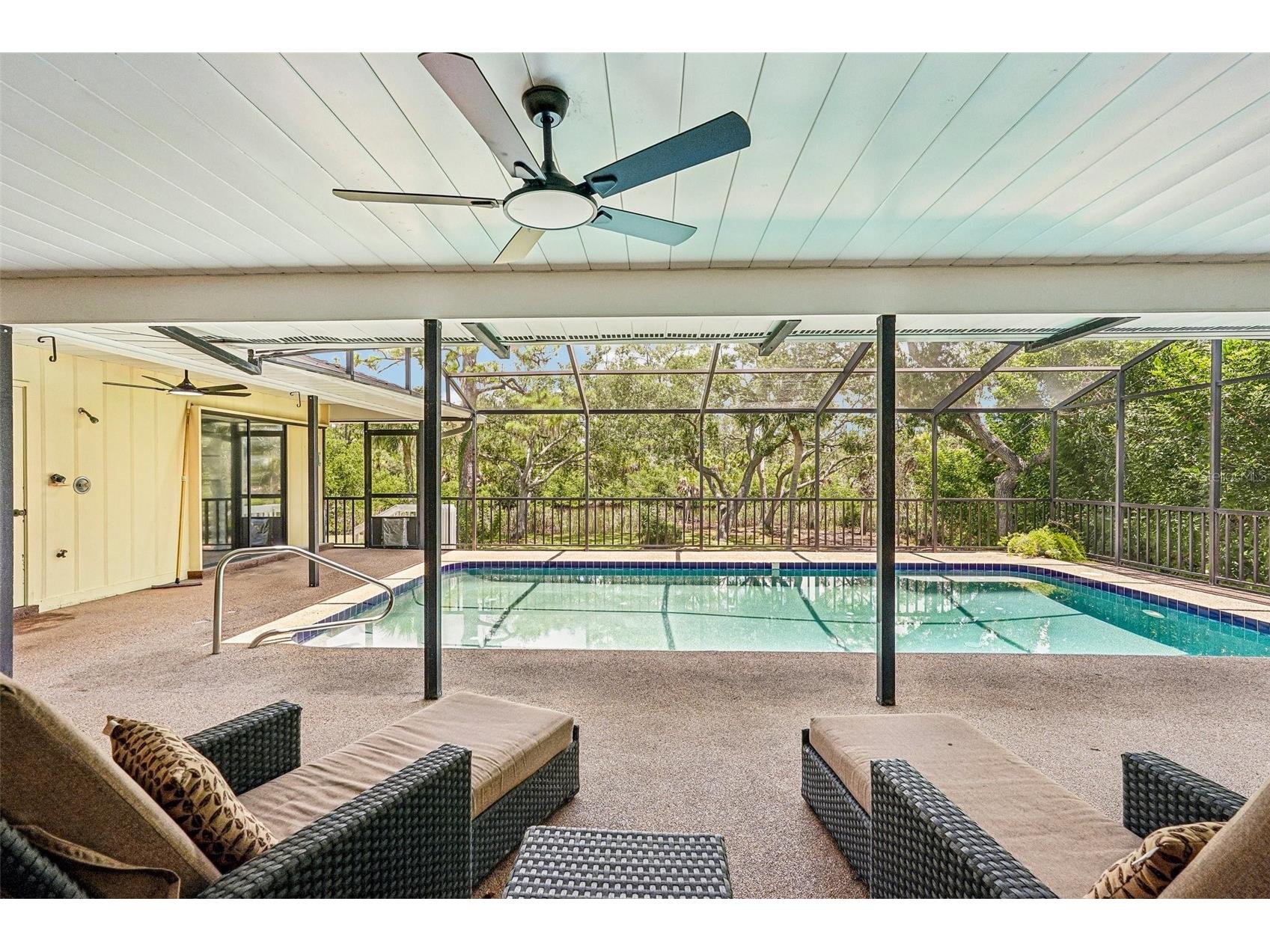 1305 Sorrento Woods Boulevard Nokomis FL 34275 A4700285 image3
