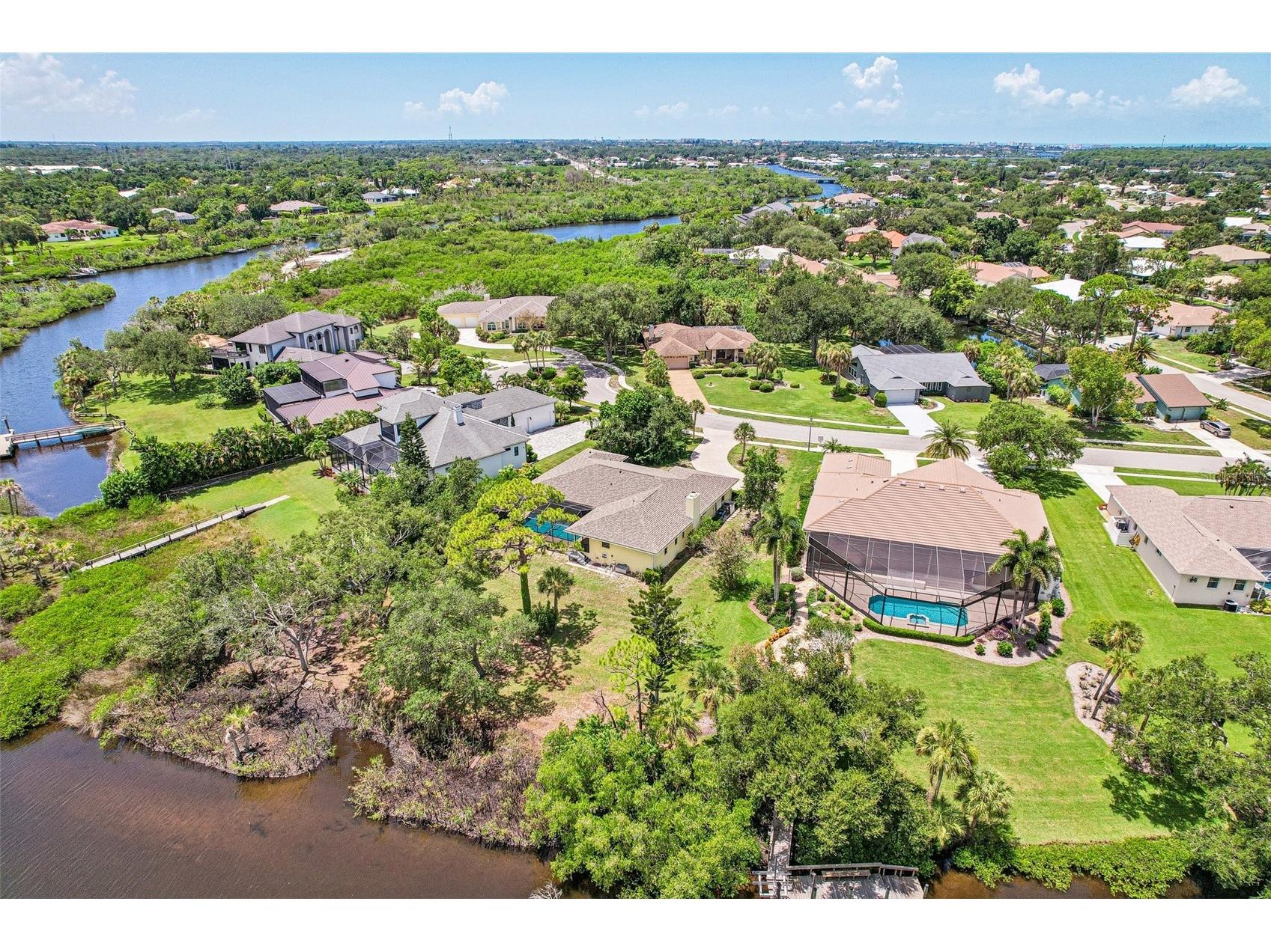 1305 Sorrento Woods Boulevard Nokomis FL 34275 A4700285 image35
