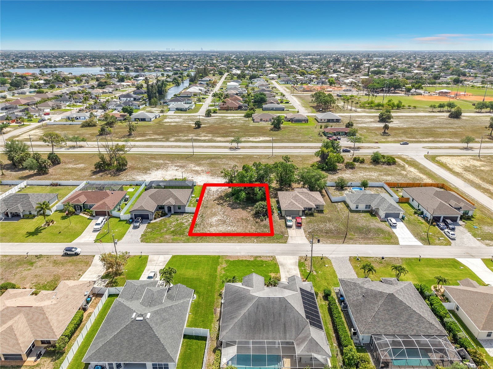 1305 SW 8th Place Cape Coral FL 33991 TB8498126 image1