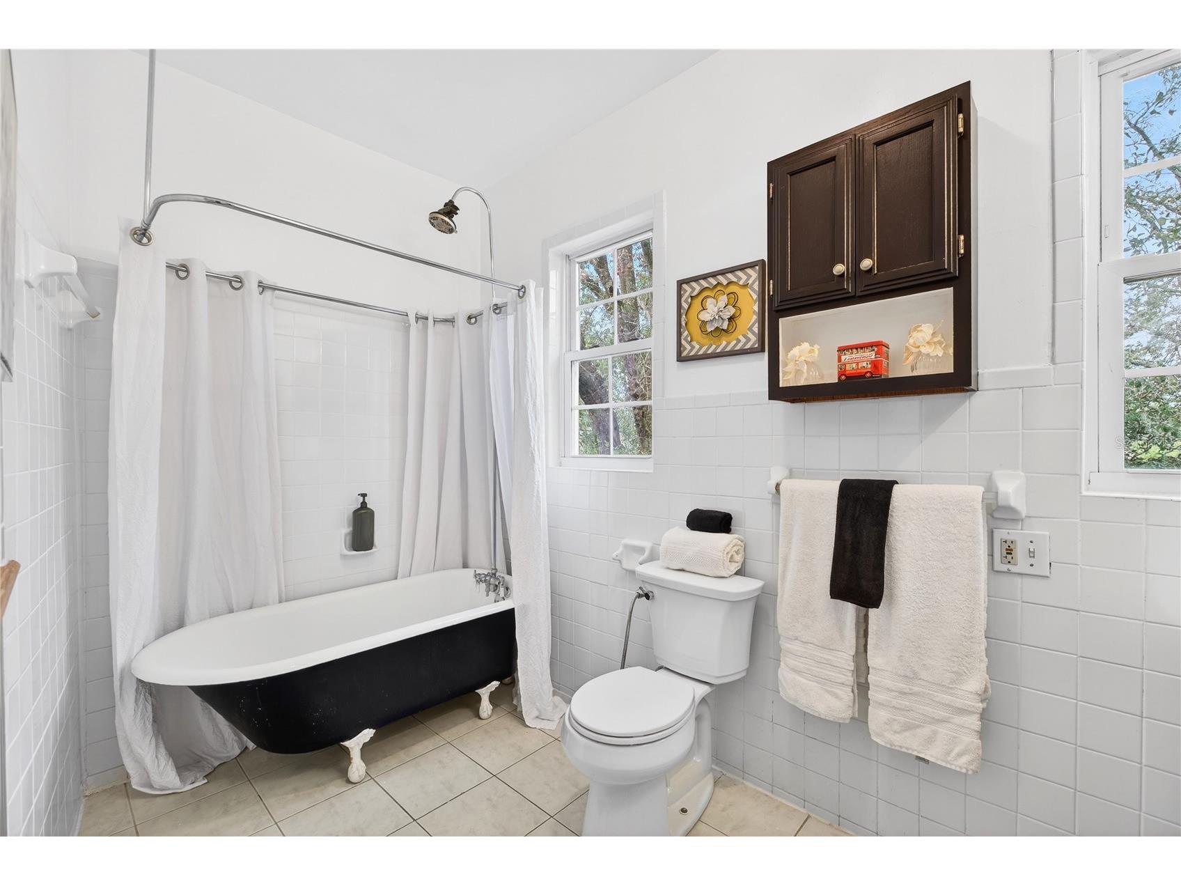 1305 Washington Avenue Eustis FL 32726 O6376443 image28