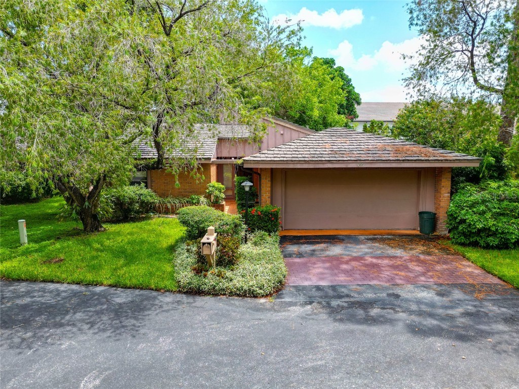 1305 Water Oak Way N Bradenton FL 34209 A4621365 image1