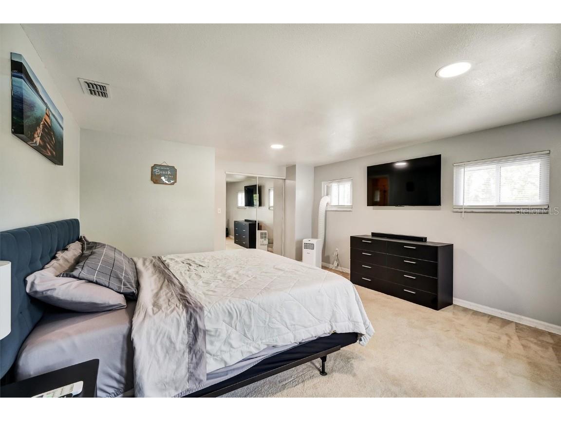 1305 Willow Valley Drive Brandon FL 33510 TB8401360 image32