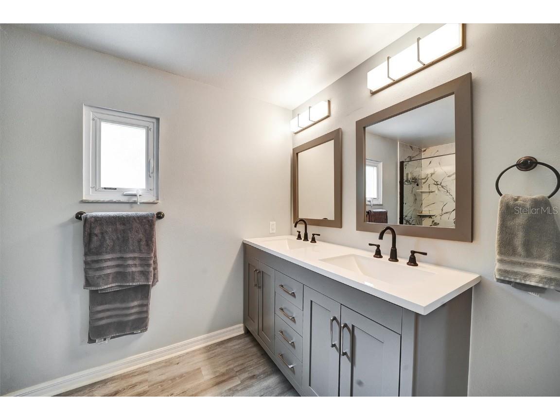 1305 Willow Valley Drive Brandon FL 33510 TB8401360 image39