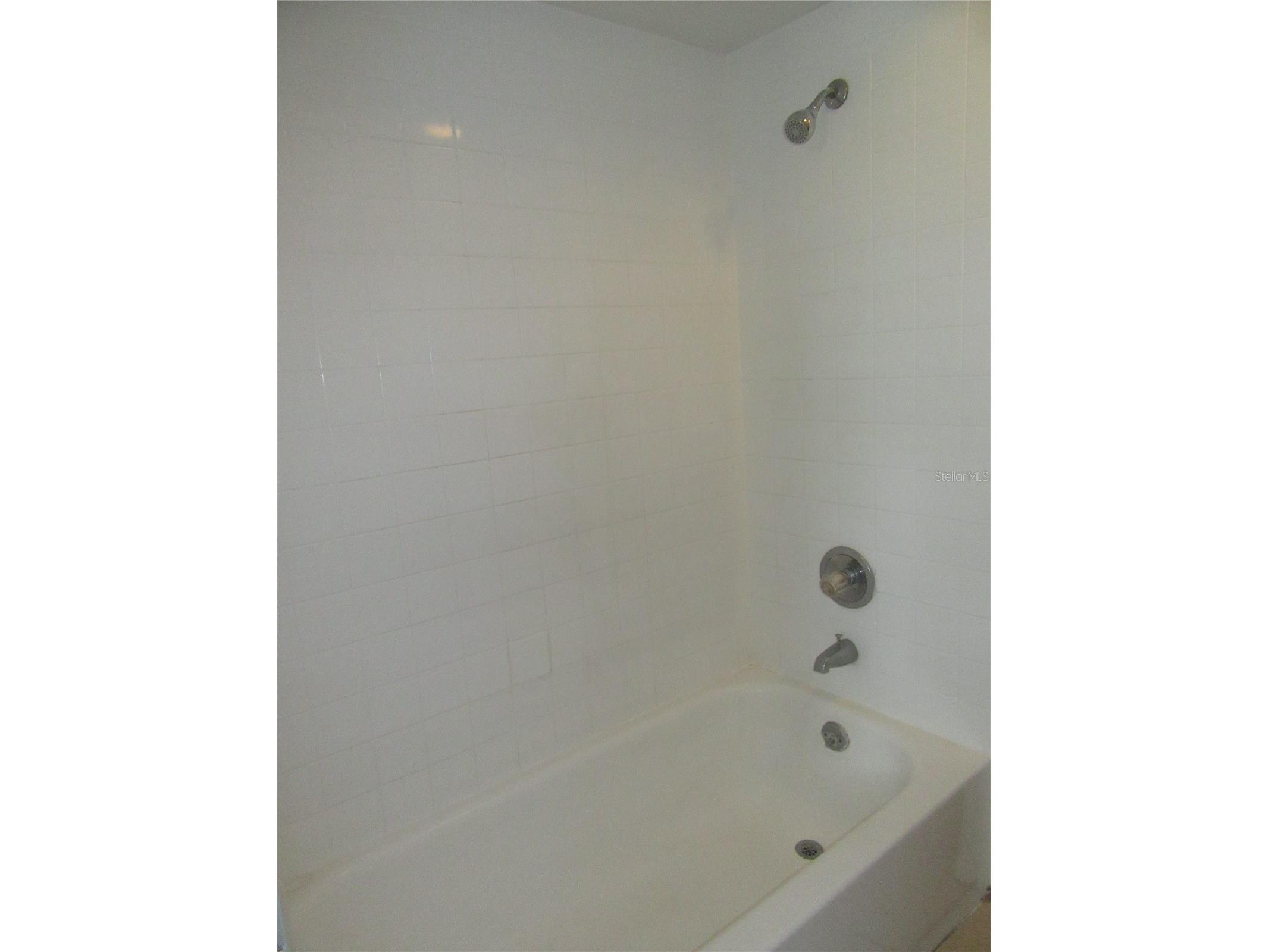13050 N 20th Street Tampa FL 33612 TB8497735 image16
