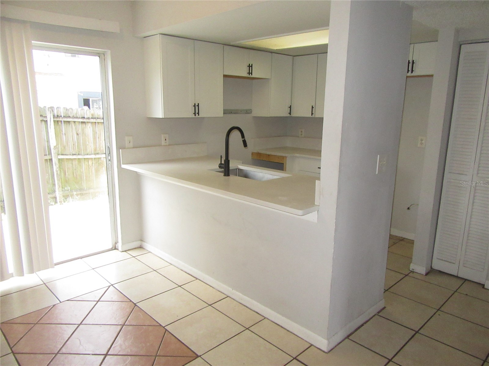 13050 N 20th Street Tampa FL 33612 TB8497735 image6