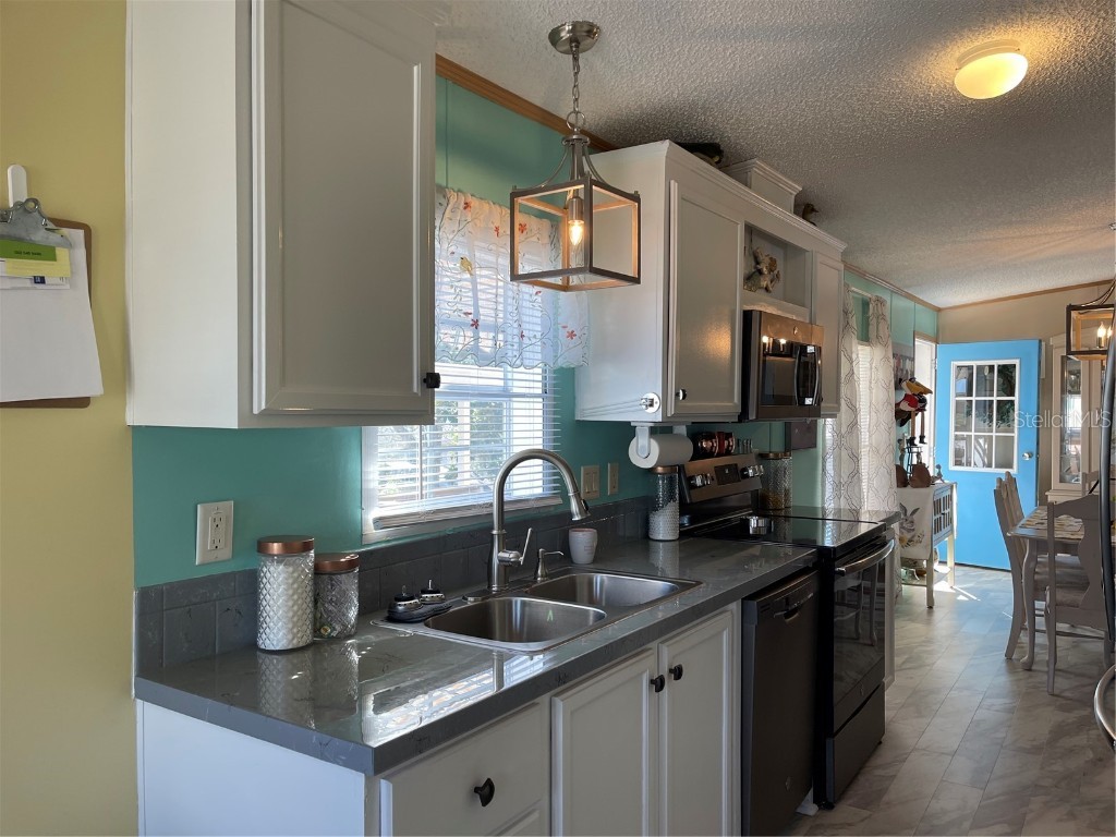 13055 Rock Creek Park Hudson FL 34667 W7873246 image11