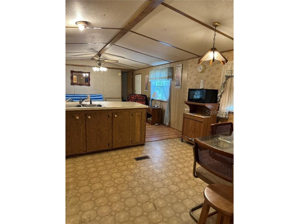 13059 NE 44th Lane Silver Springs FL 34488 OM704165 image2