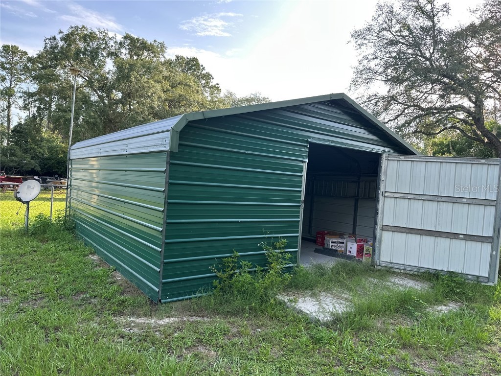 13059 NE 44th Lane Silver Springs FL 34488 OM704165 image23