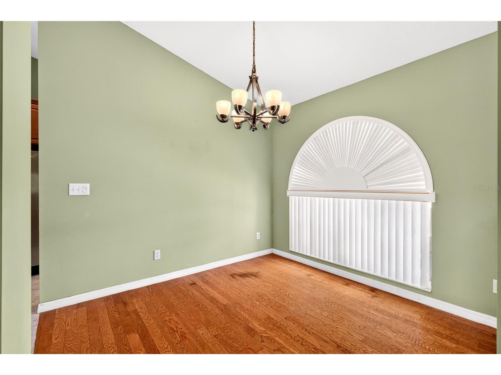 13059 NE 7th Loop Silver Springs FL 34488 OM727852 image10