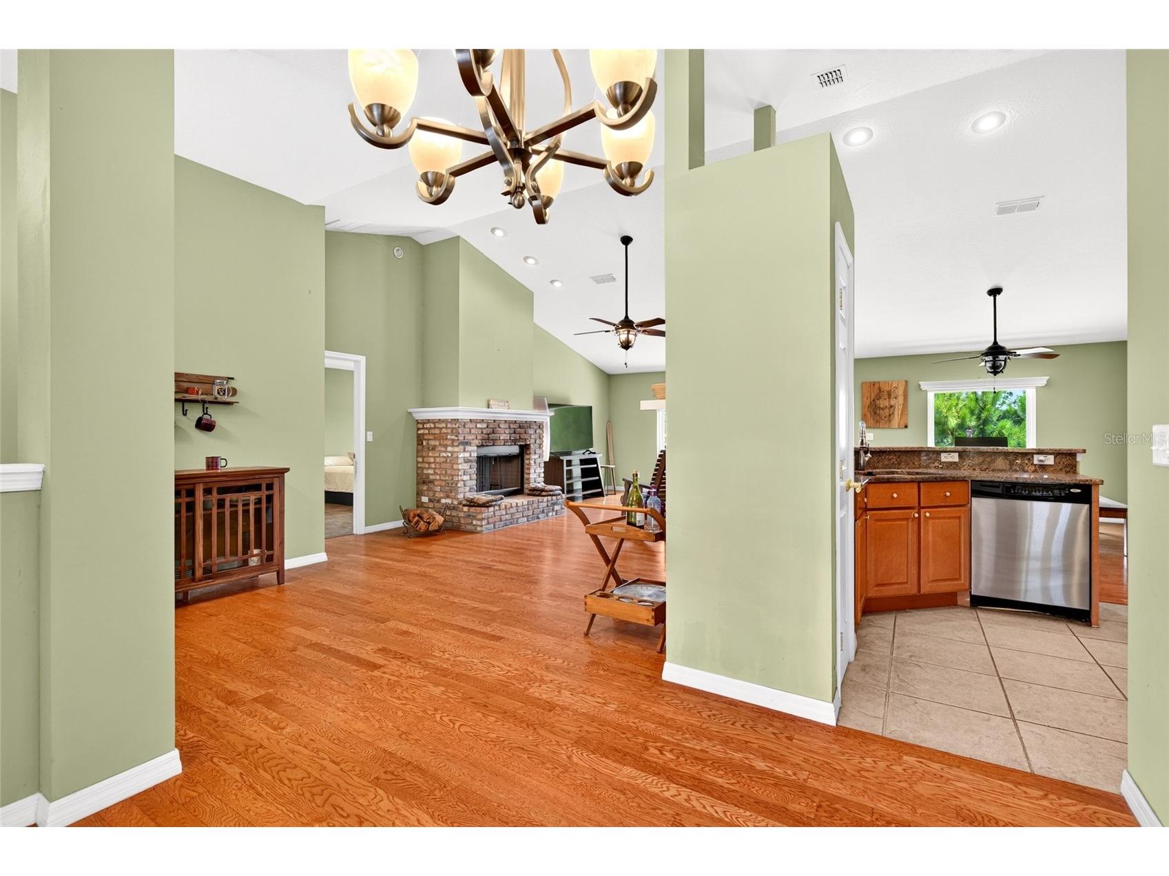 13059 NE 7th Loop Silver Springs FL 34488 OM727852 image11