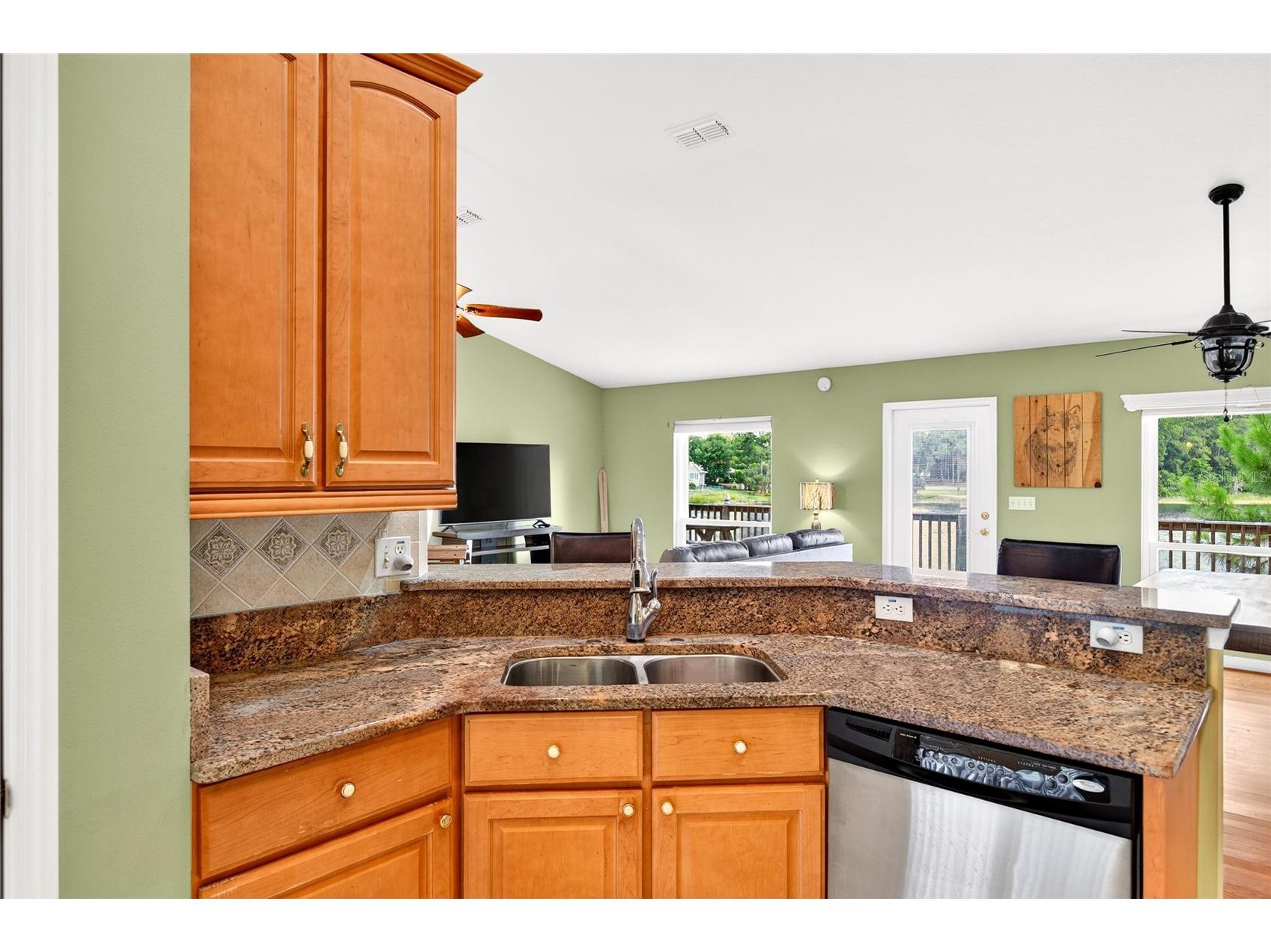 13059 NE 7th Loop Silver Springs FL 34488 OM727852 image20