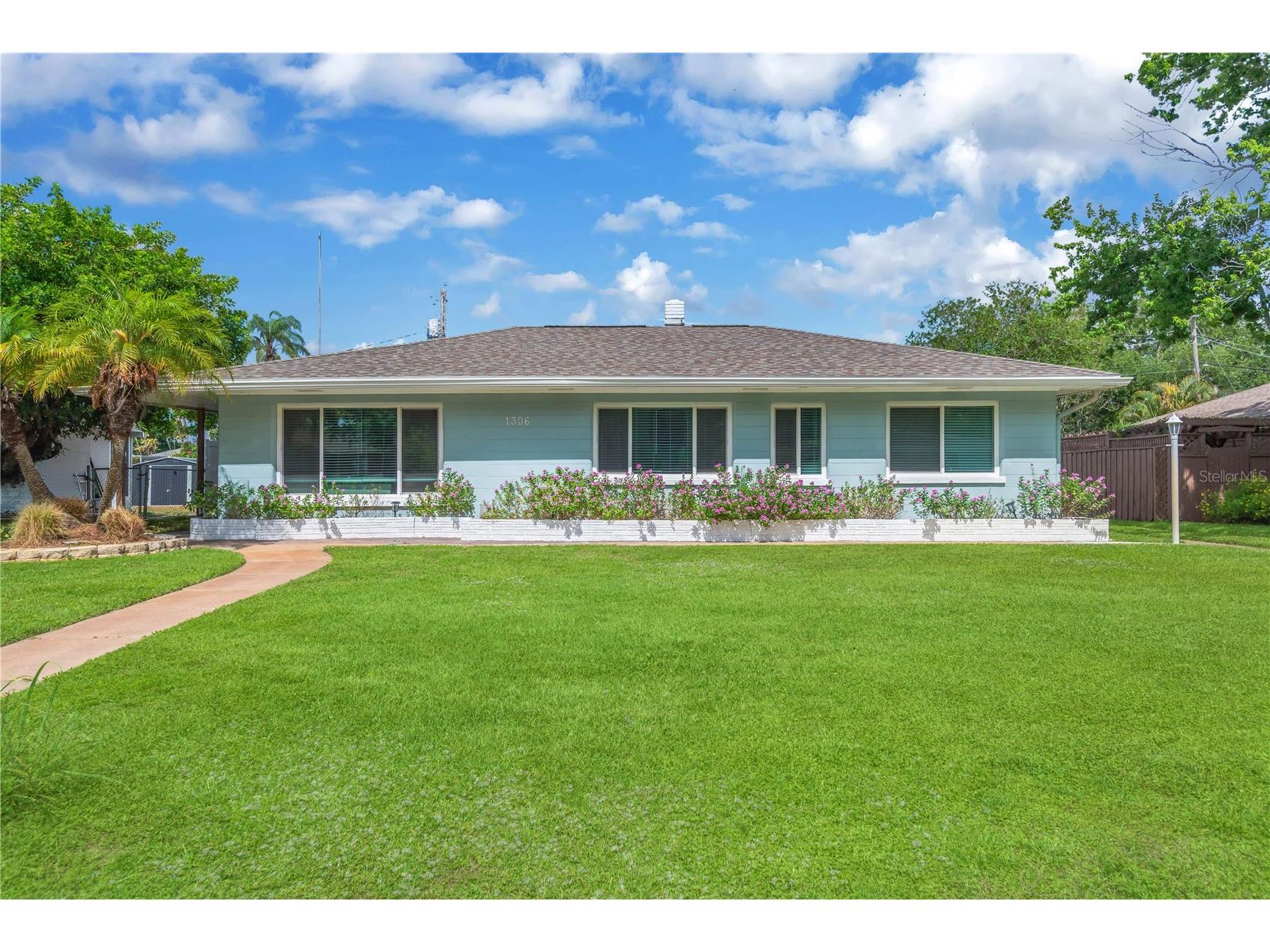 1306 30th Street W Bradenton FL 34205 TB8512158 image1