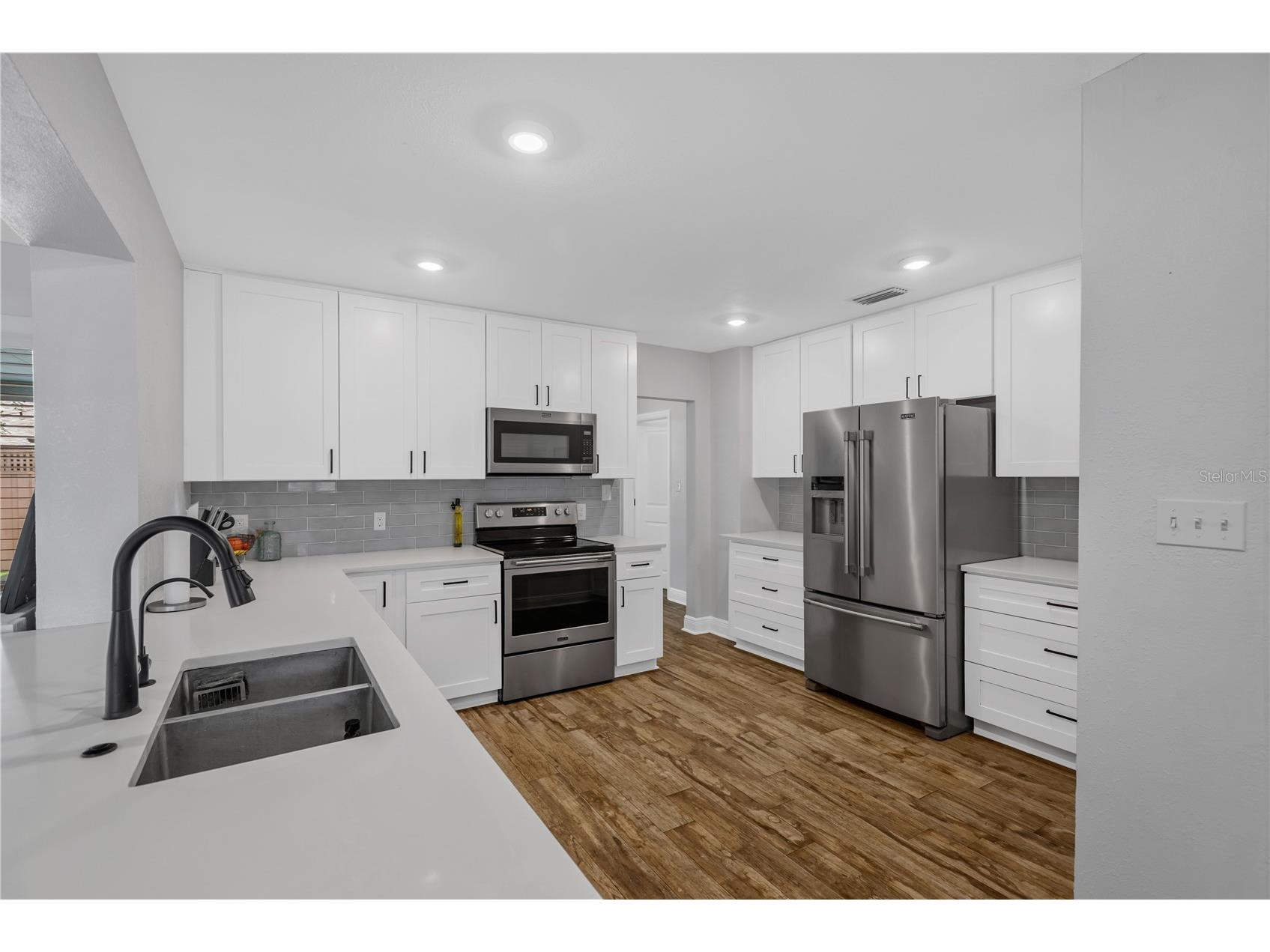 1306 30th Street W Bradenton FL 34205 TB8512158 image14