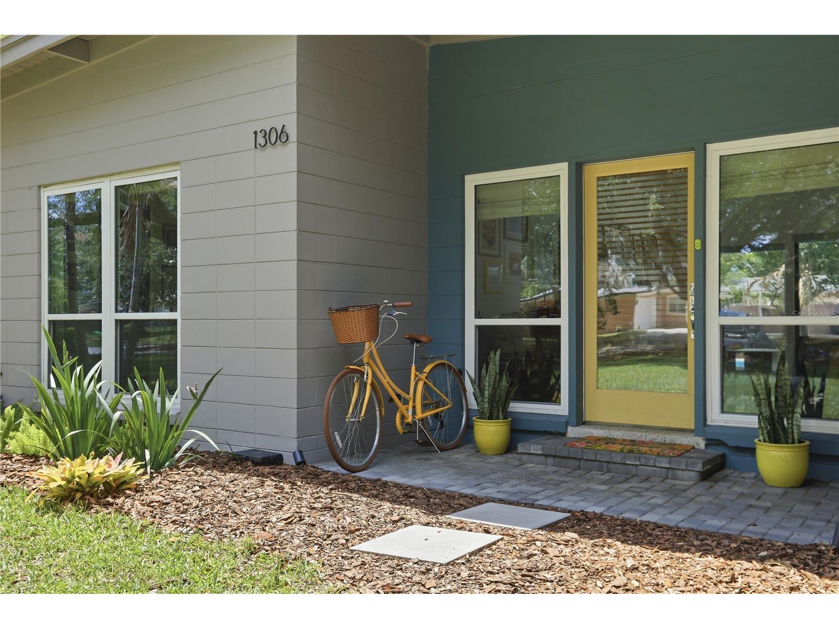 1306 Ceylon Drive Orlando FL 32806 O6394530 image3