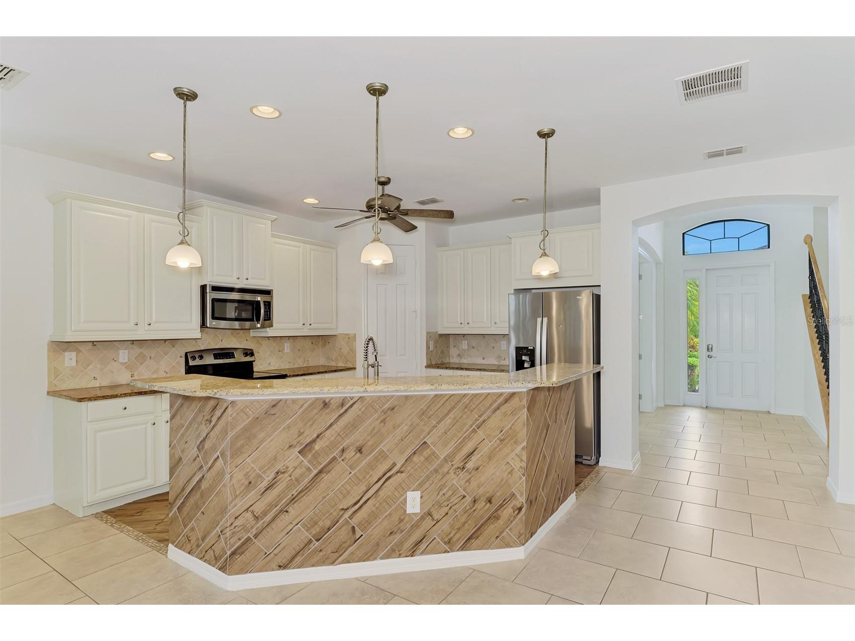 1306 Cielo Court North Venice FL 34275 A4695864 image12