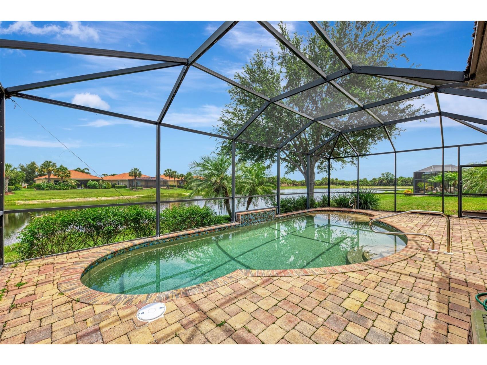 1306 Cielo Court North Venice FL 34275 A4695864 image25
