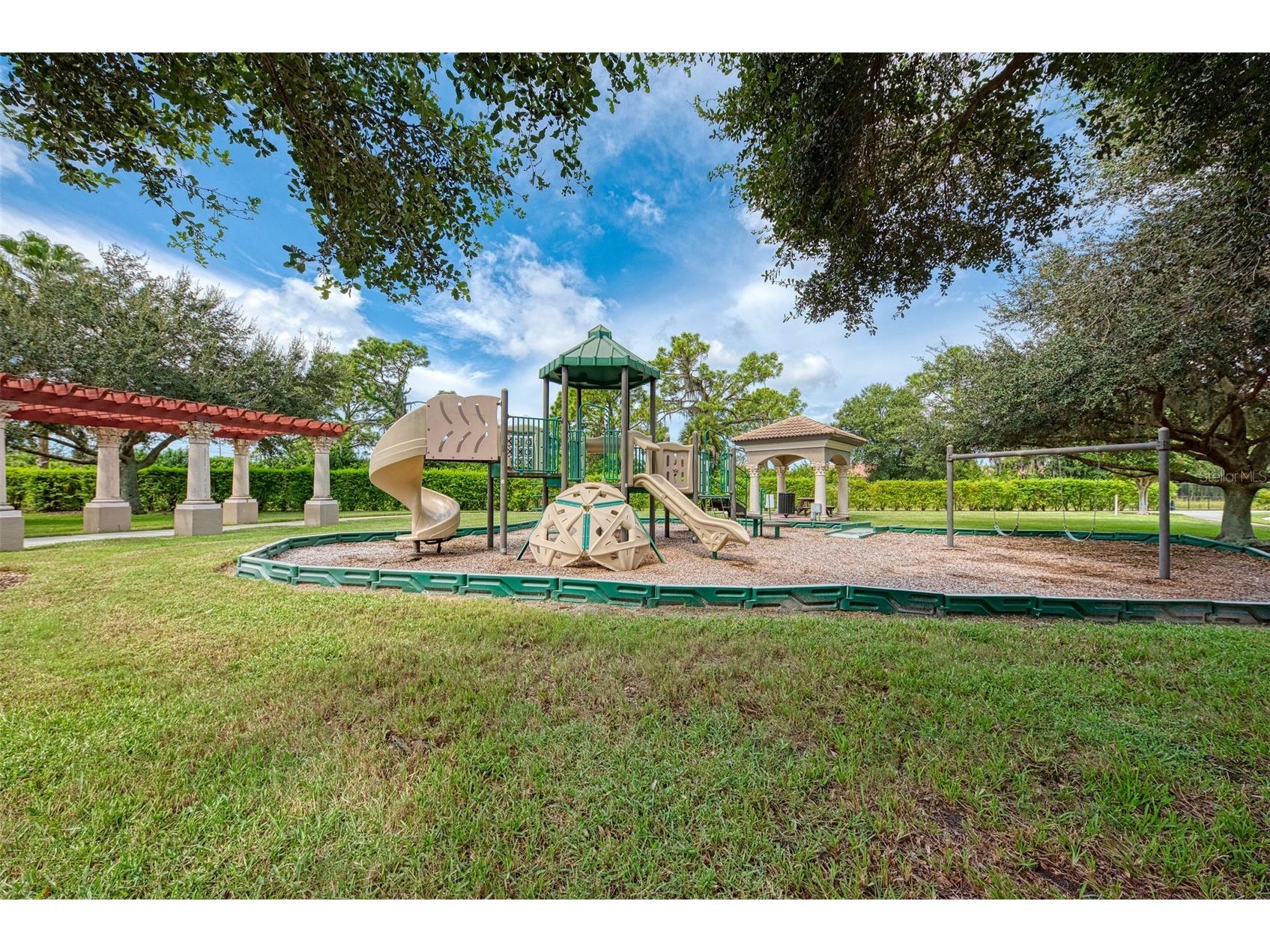 1306 Cielo Court North Venice FL 34275 A4695864 image34