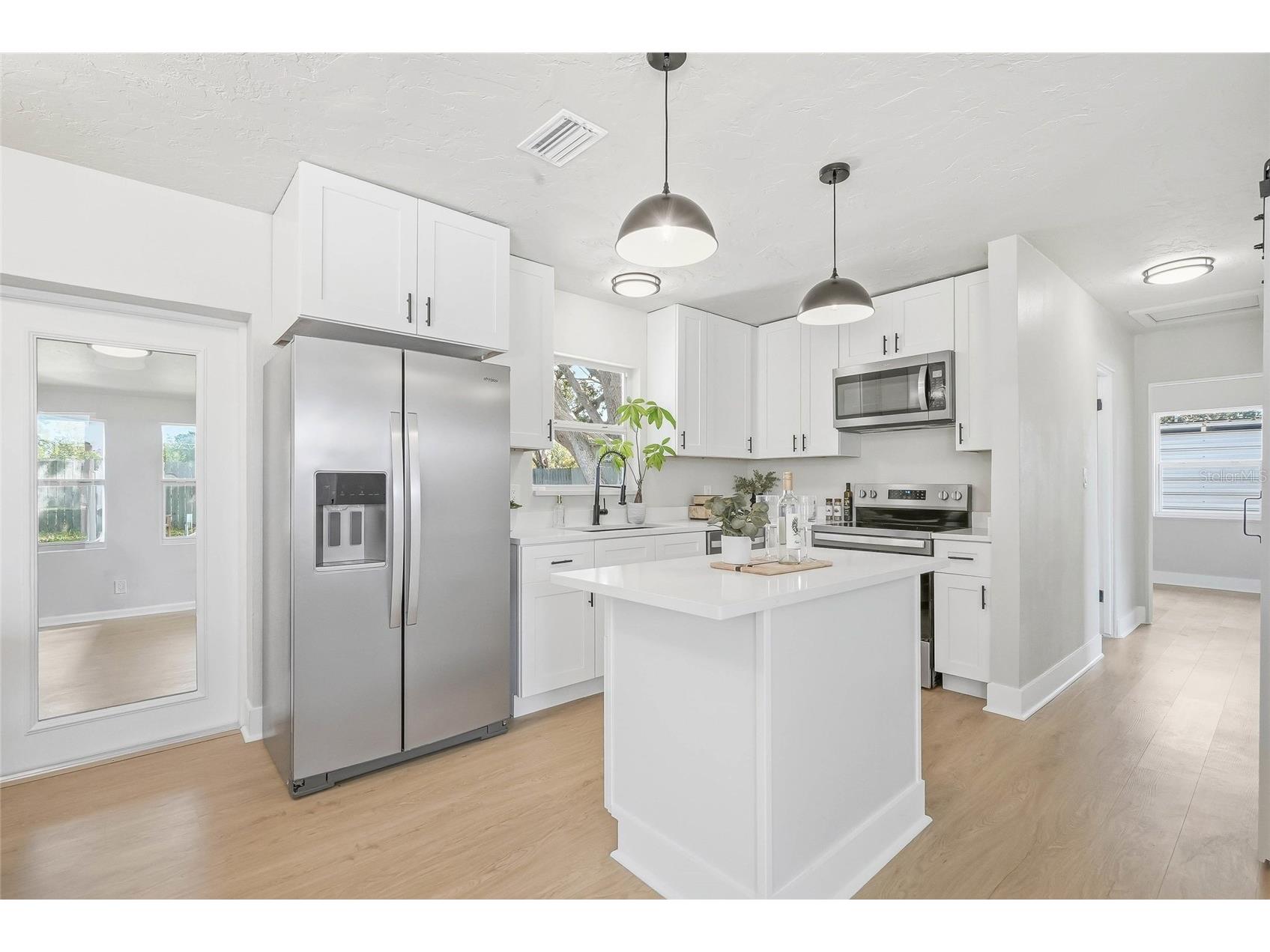 1306 Dartmouth Drive Bradenton FL 34207 TB8526183 image9