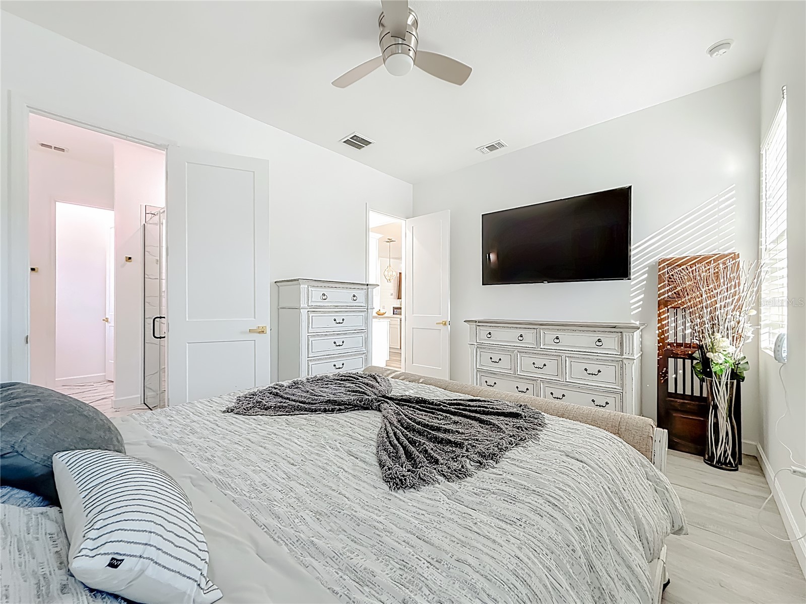 1306 E Lemon Street Tarpon Springs FL 34689 TB8462346 image13