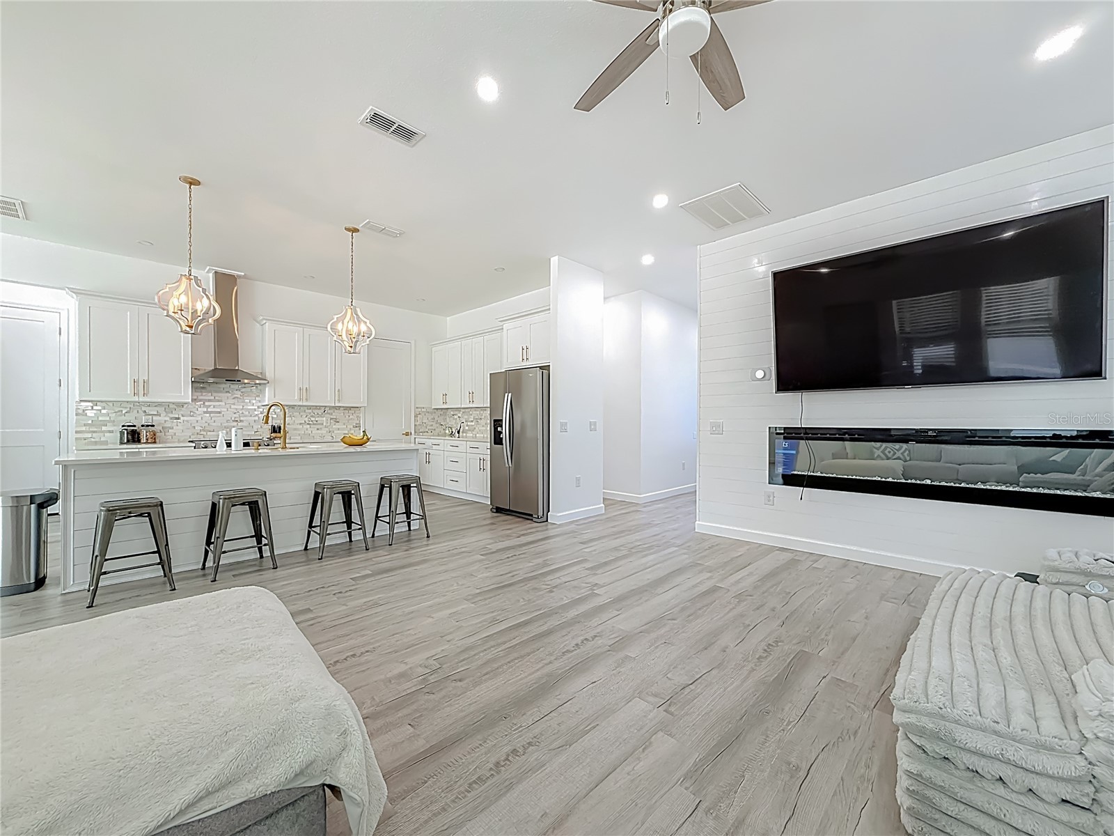1306 E Lemon Street Tarpon Springs FL 34689 TB8462346 image4