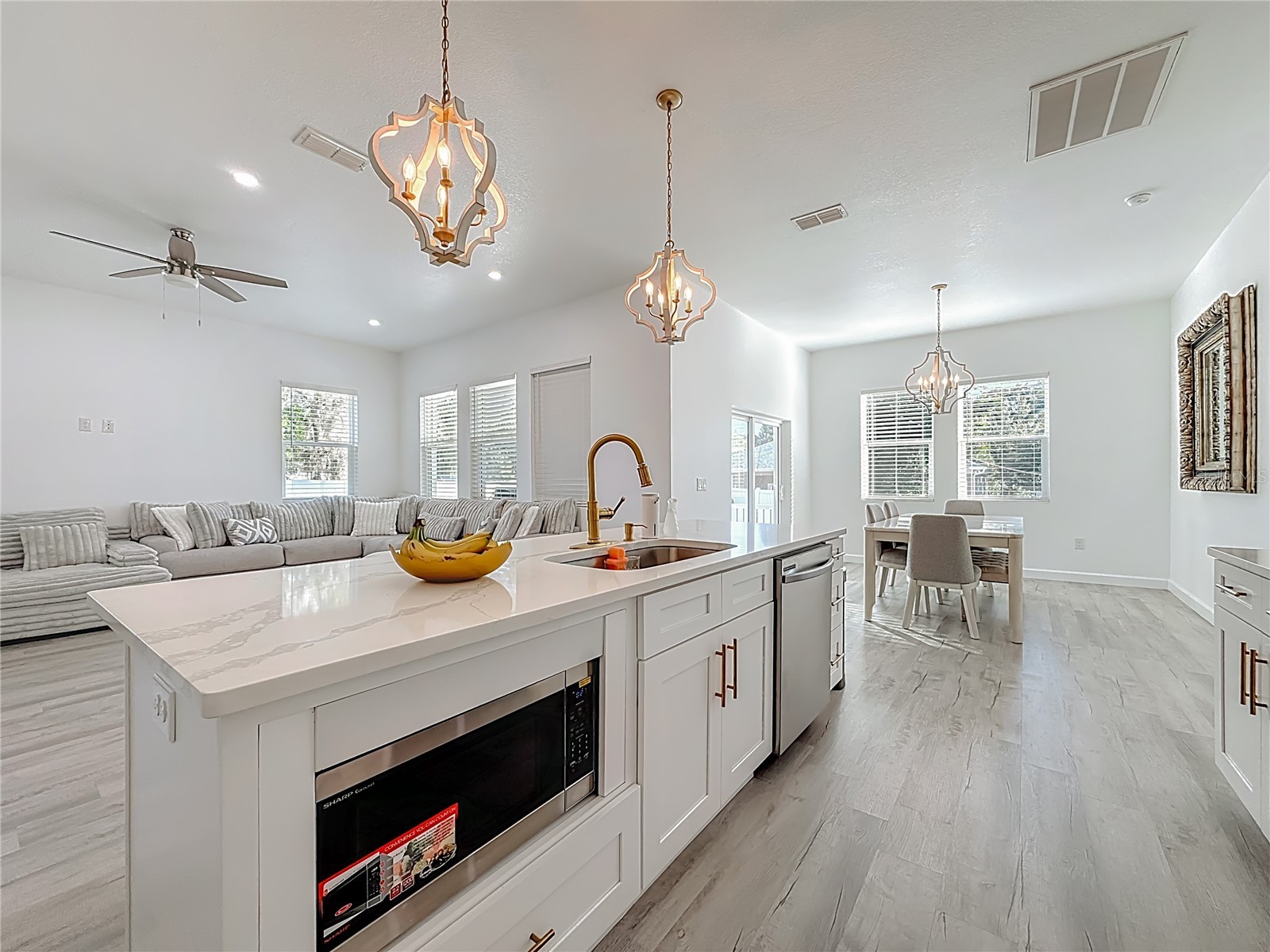 1306 E Lemon Street Tarpon Springs FL 34689 TB8462346 image8