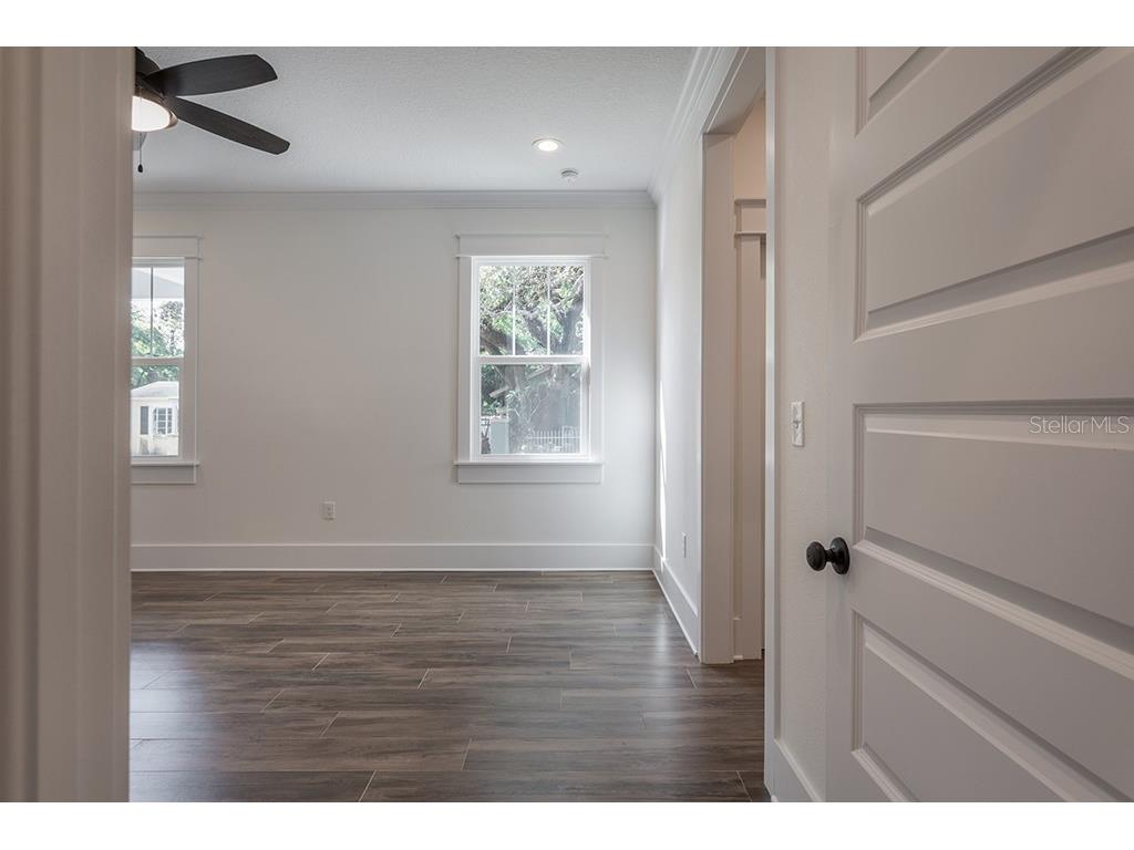 1306 E North Bay Street Tampa FL 33603 TB8511054 image18