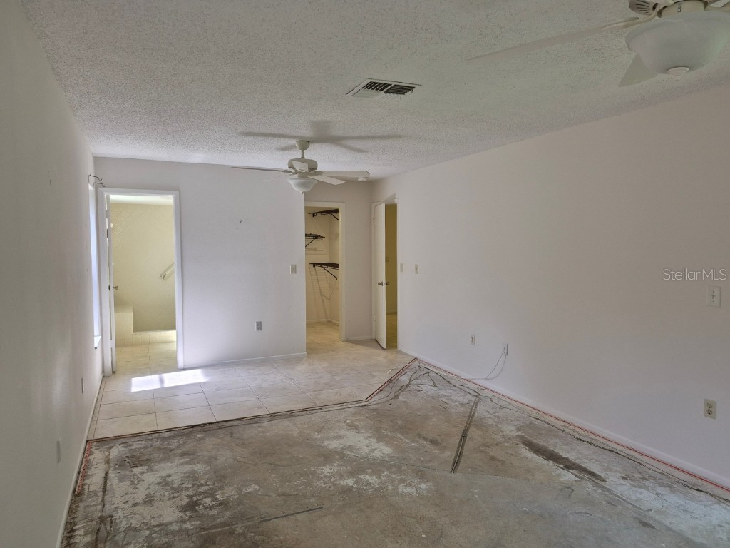 1306 Golfview Drive #1306 Tarpon Springs FL 34689 W7877365 image12