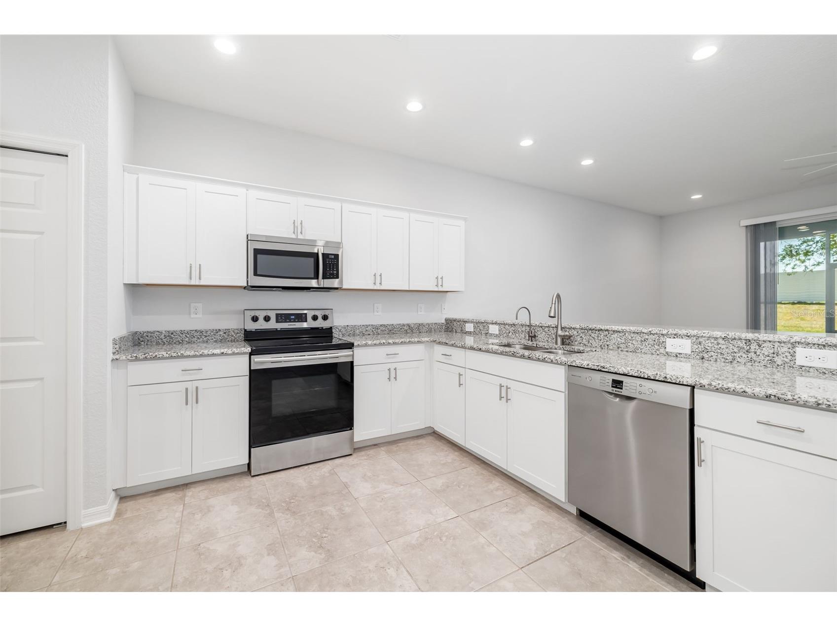 1306 Grantham Drive Sarasota FL 34234 N6143979 image11