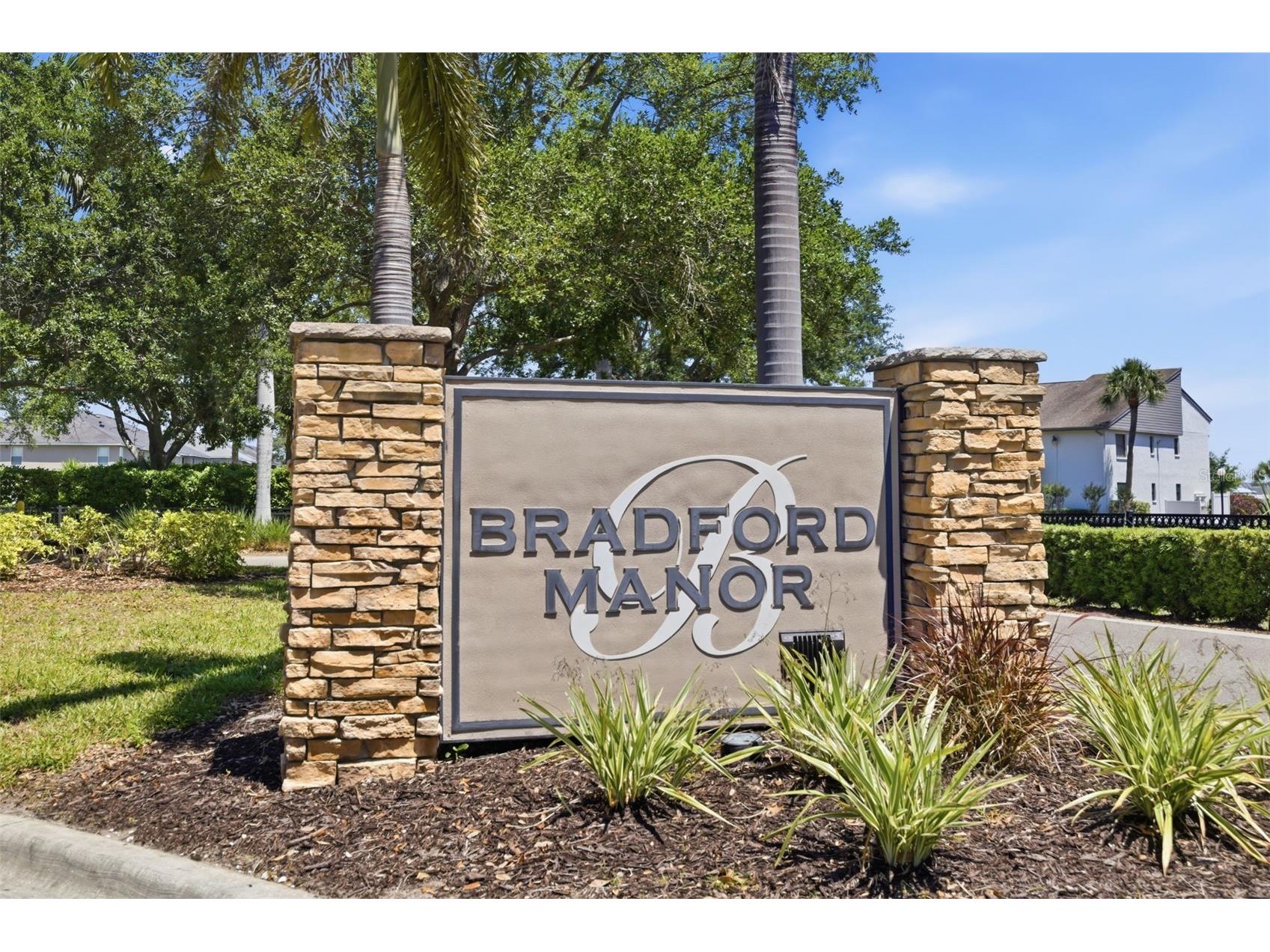 1306 Grantham Drive Sarasota FL 34234 N6143979 image48