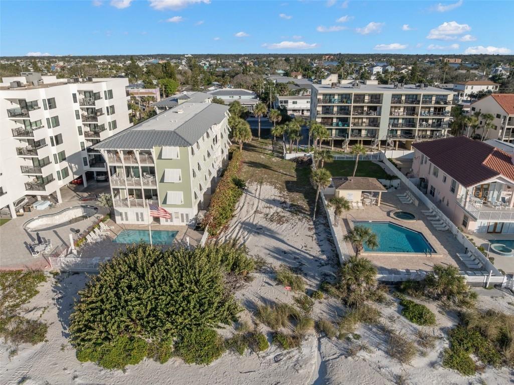 1306 Gulf Boulevard Indian Rocks Beach FL 33785 TB8457720 image3