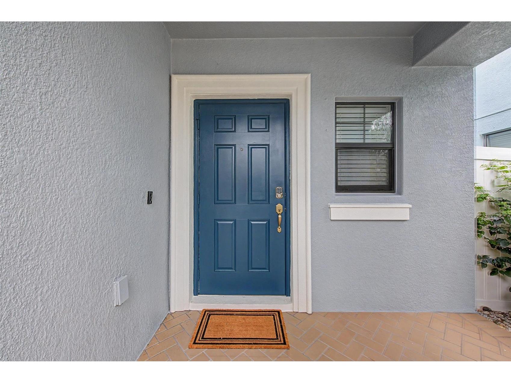 1306 Harbour Blue Street Ruskin FL 33570 TB8517397 image3