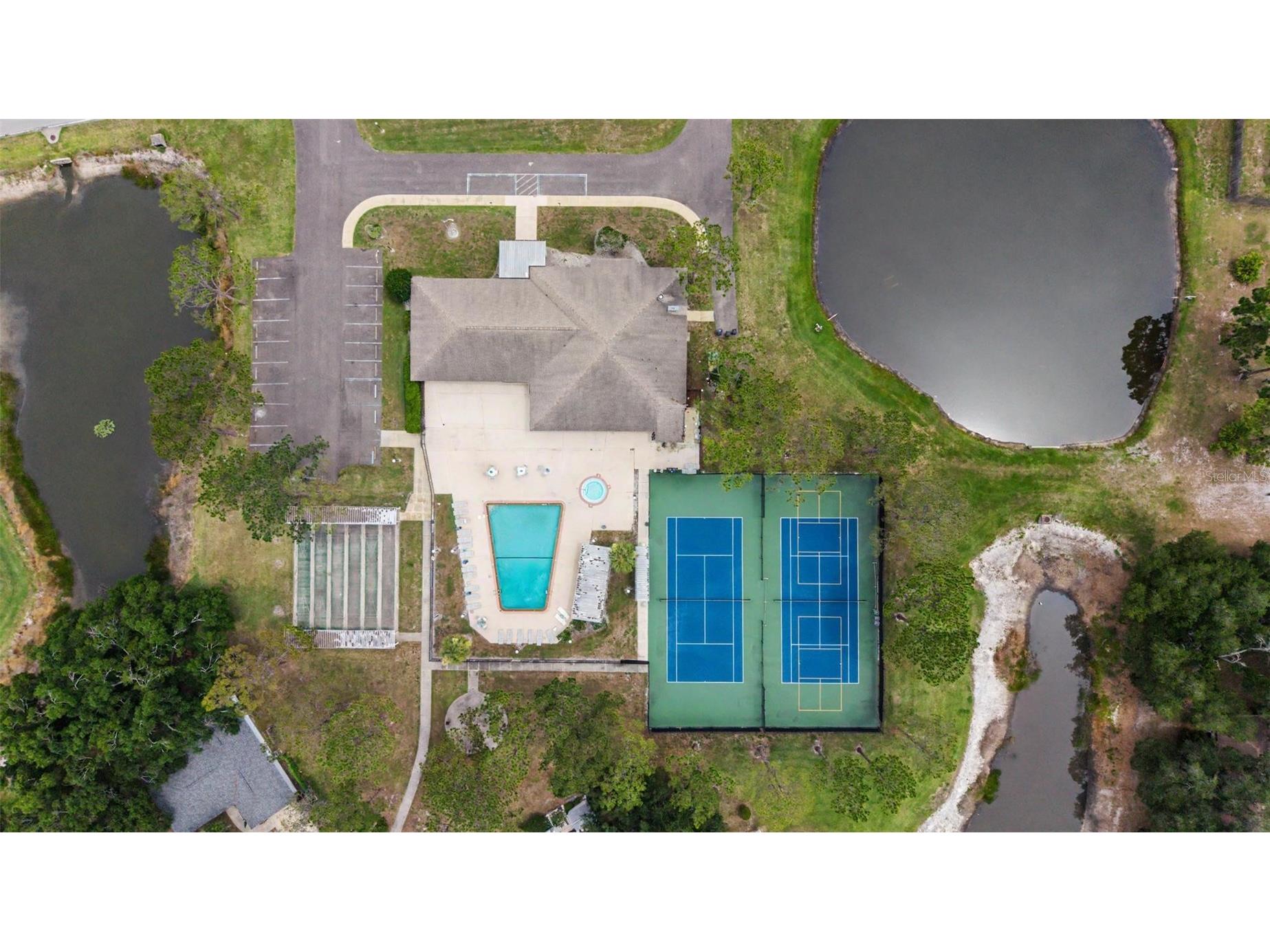 1306 Harbour Blue Street Ruskin FL 33570 TB8517397 image37
