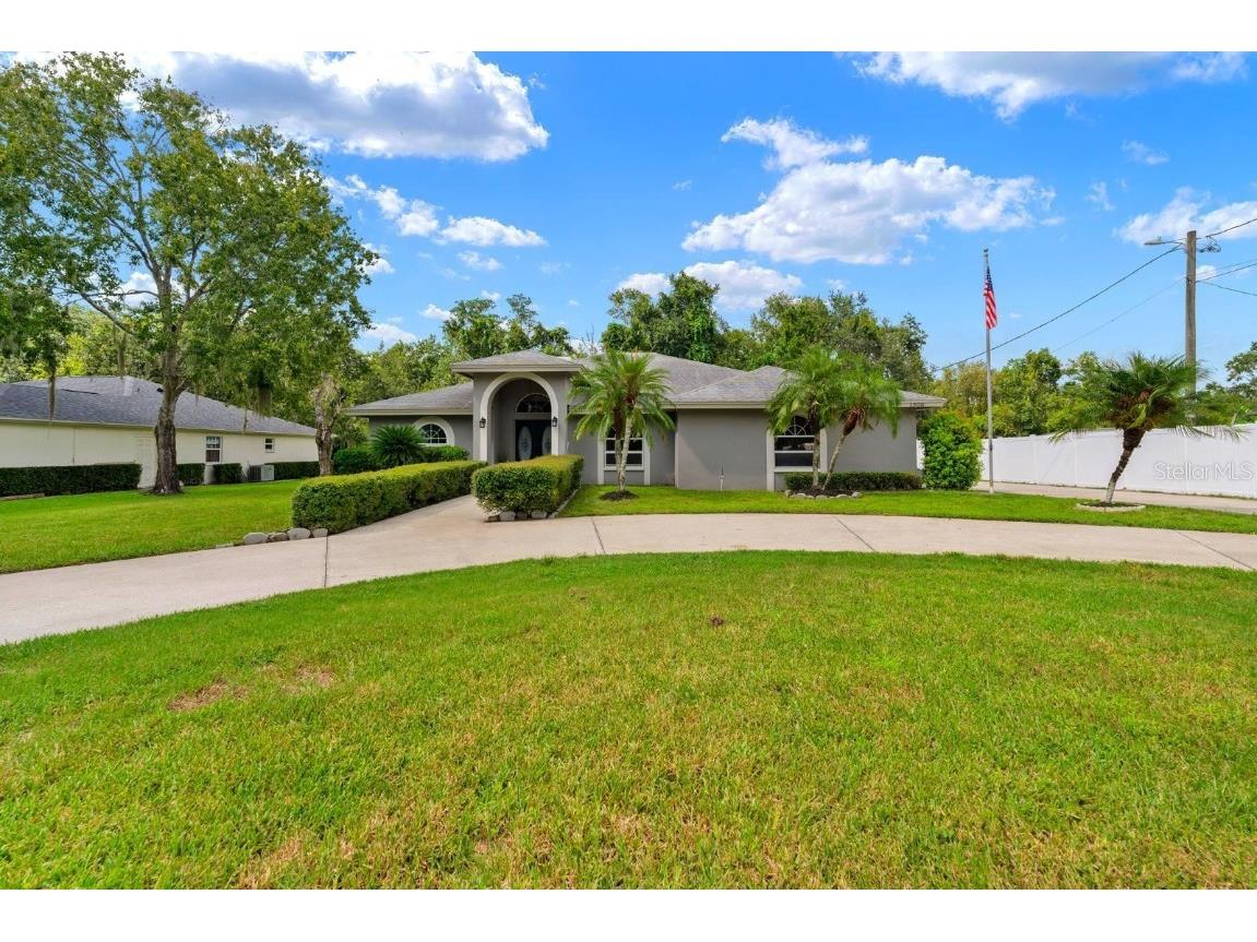 1306 Mendonsa Road Plant City FL 33563 TB8421470 image1