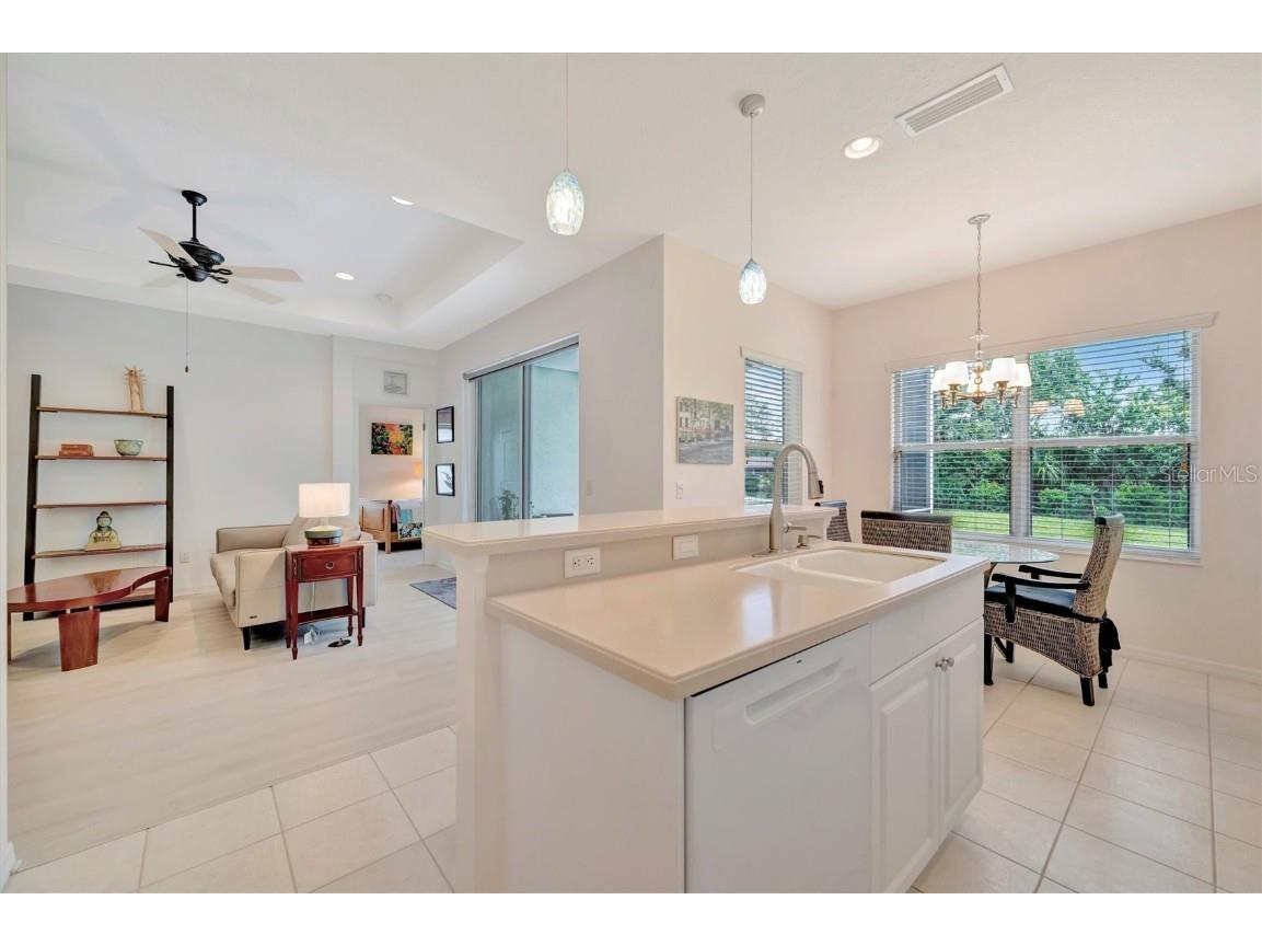 1306 Morning Sky Glen Bradenton FL 34208 A4664303 image39