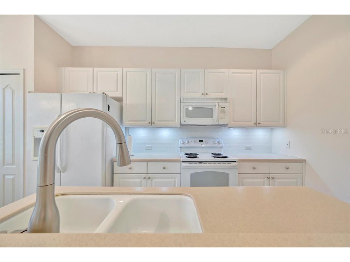 1306 Morning Sky Glen Bradenton FL 34208 A4664303 image46