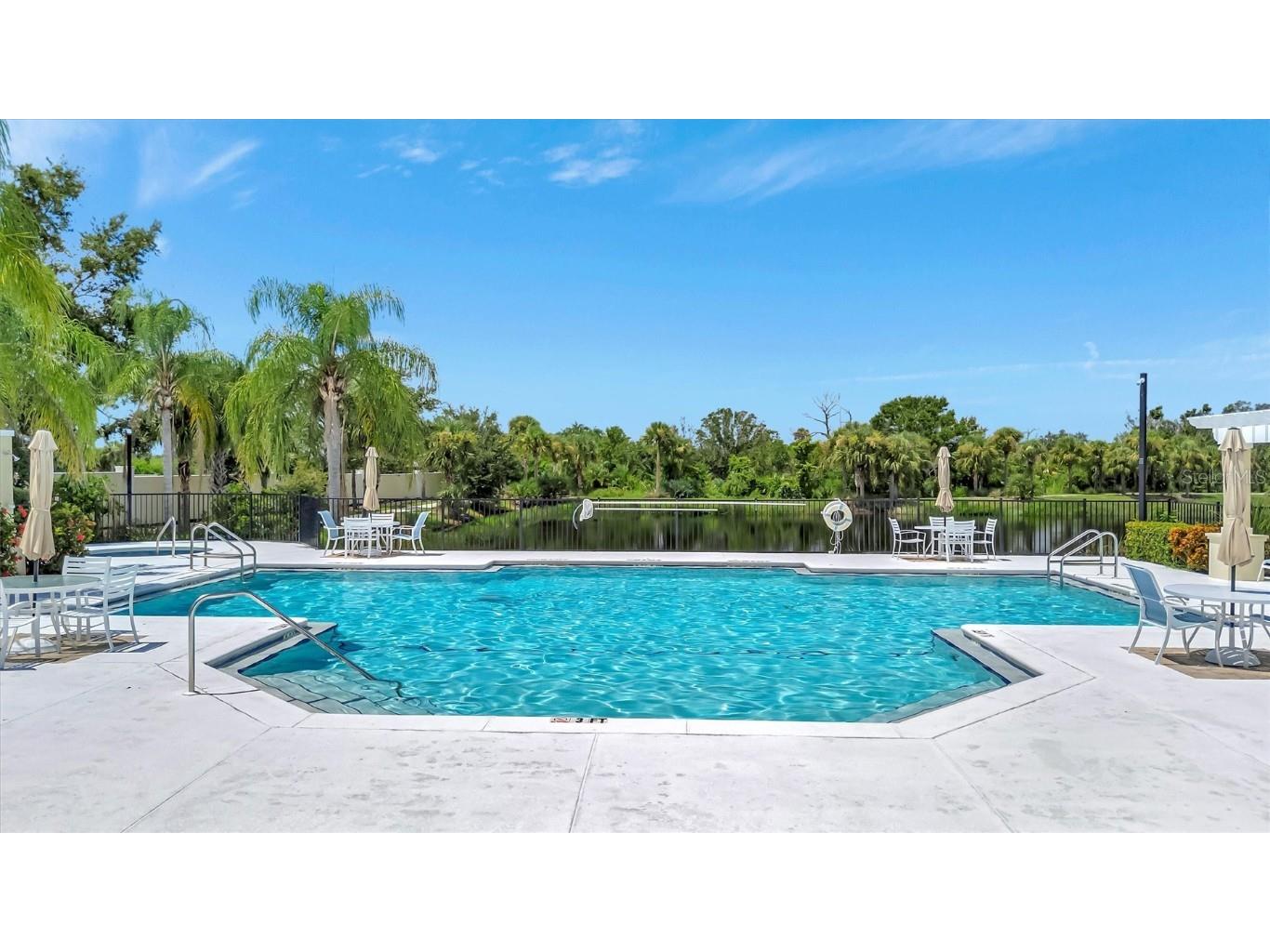 1306 Morning Sky Glen Bradenton FL 34208 A4664303 image8