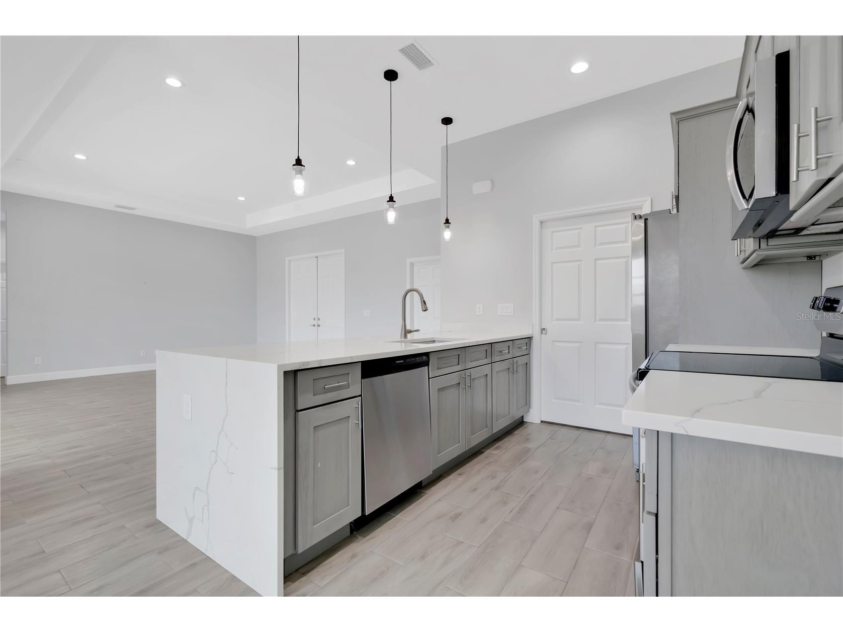 1306 NE 2nd Avenue Cape Coral FL 33909 O6389454 image13