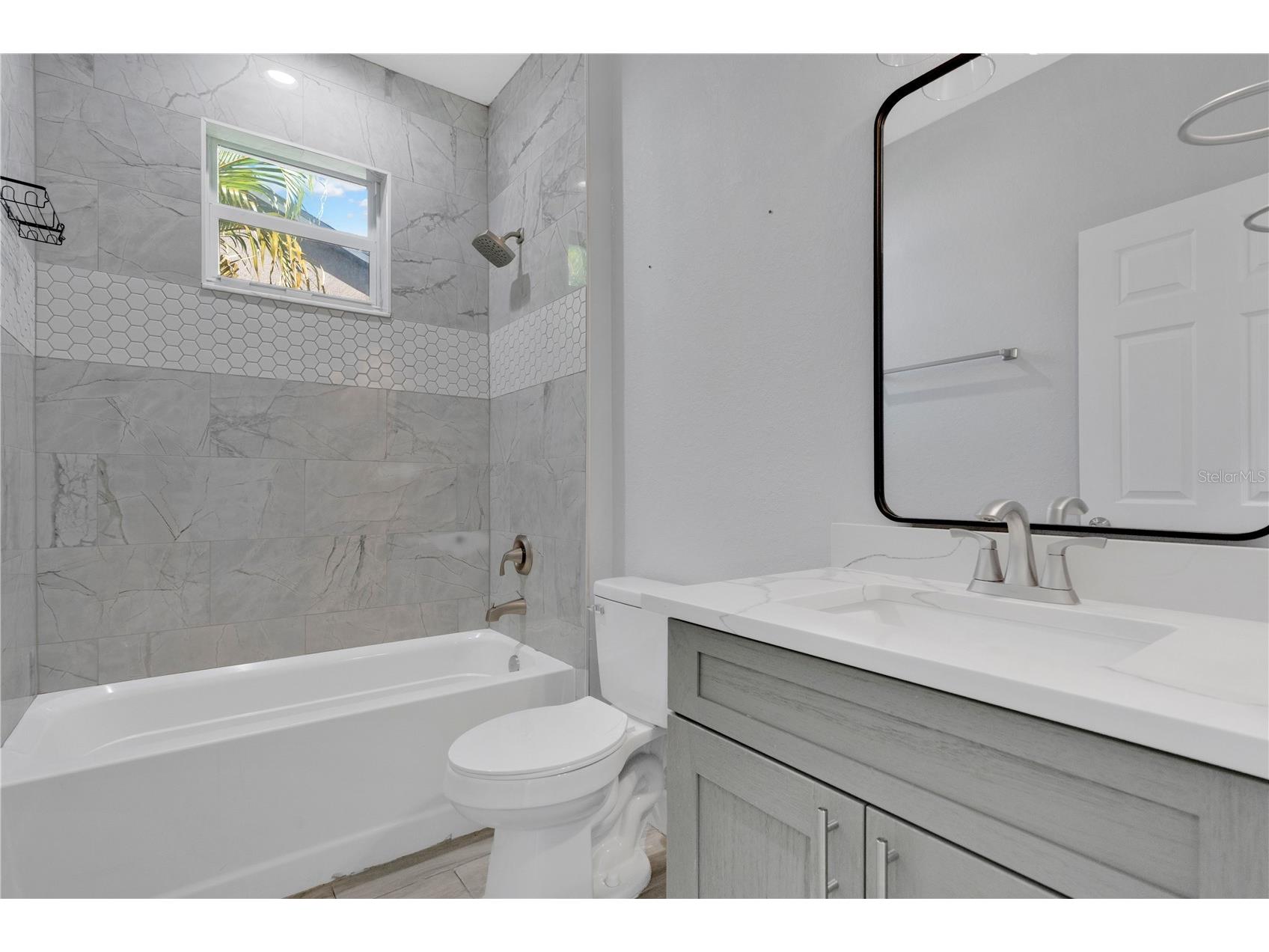 1306 NE 2nd Avenue Cape Coral FL 33909 O6389454 image21