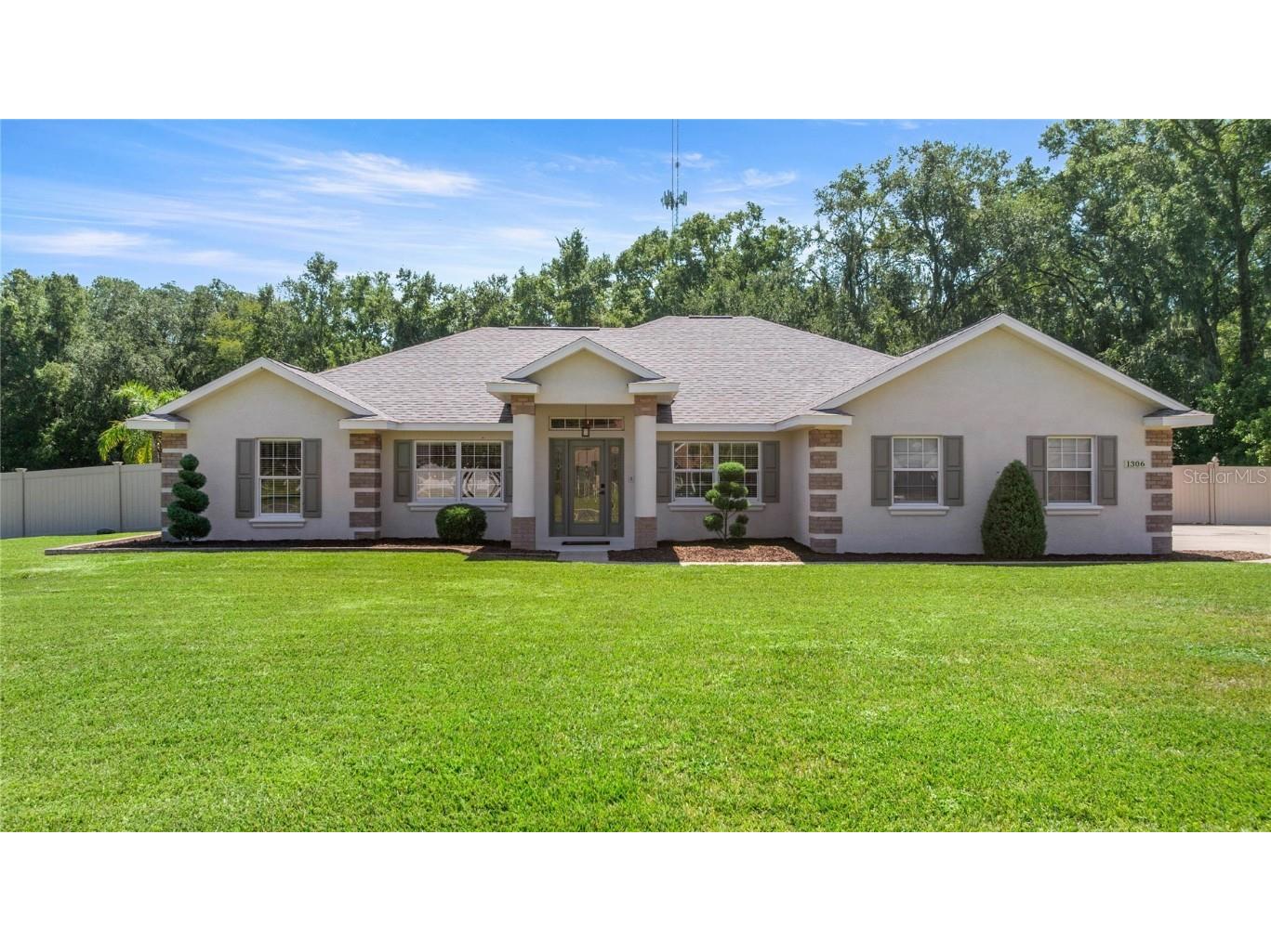 1306 NE 51st Loop Ocala FL 34479 OM709152 image1