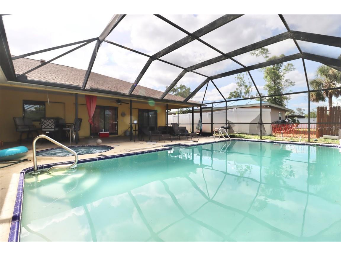 1306 Yorkshire Street Port Charlotte FL 33952 C7475149 image1