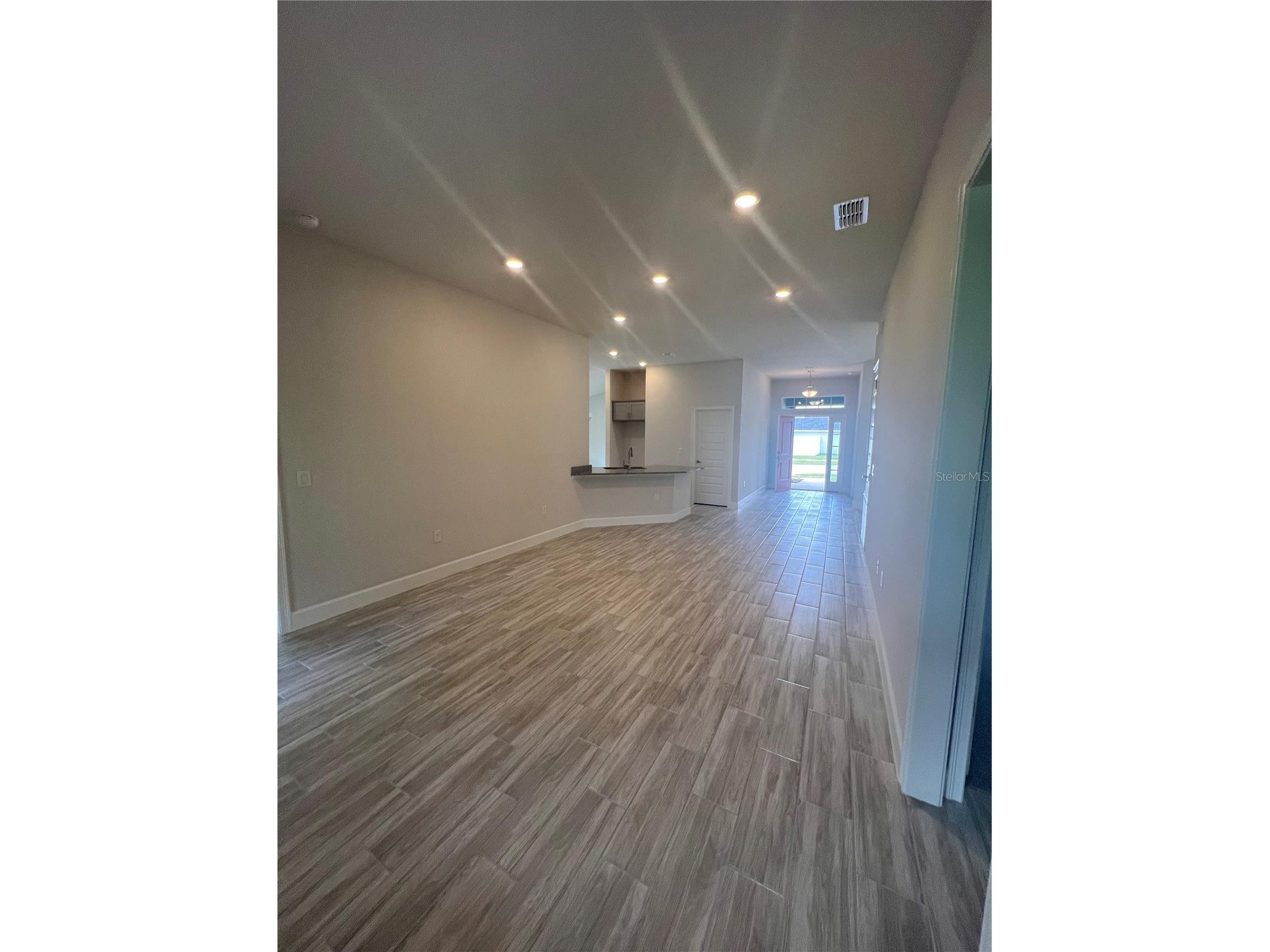 13064 Kent Bradley Street Dade City FL 33525 TB8484432 image7