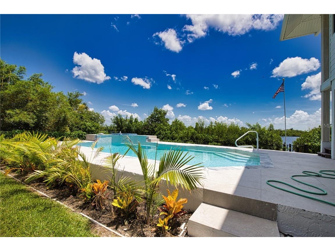 13064 Via Flavia Placida FL 33946 - CORAL CREEK TB8421673 image2