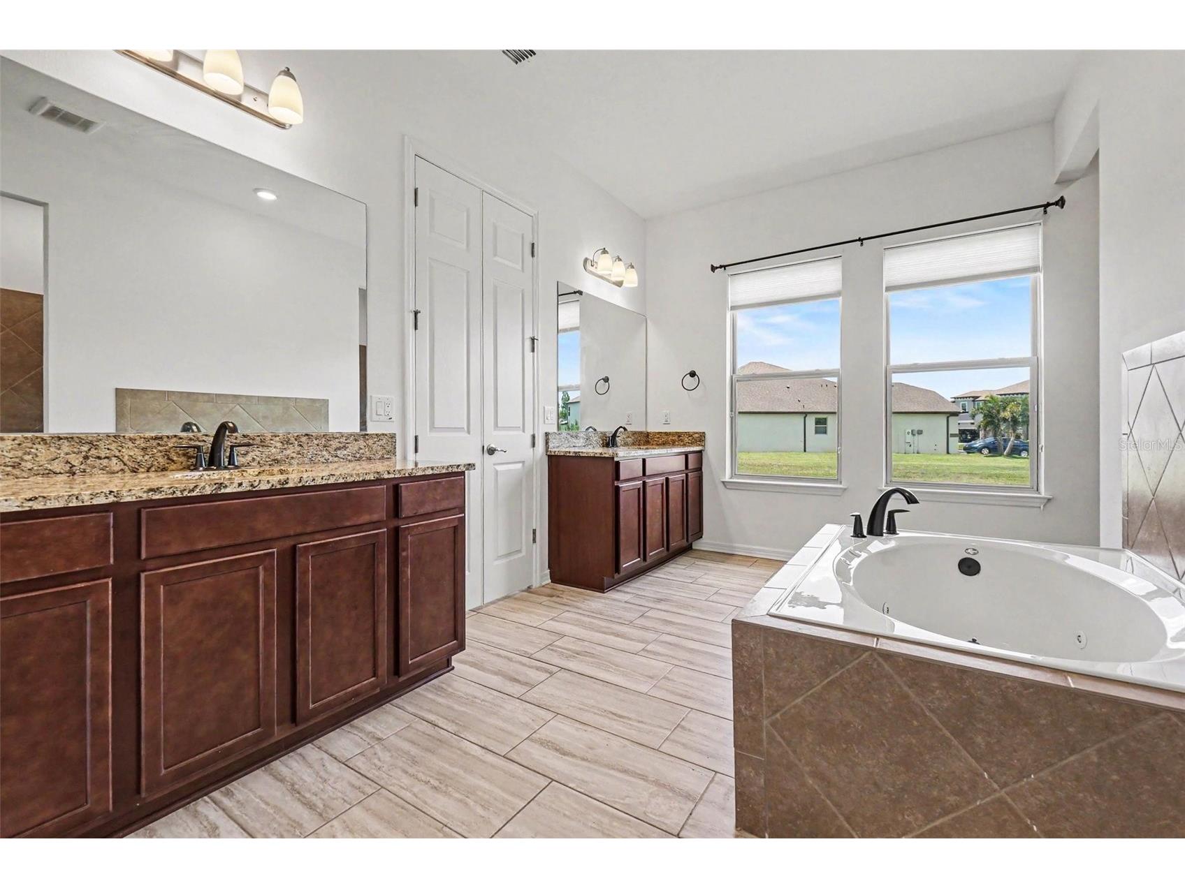 13065 Bliss Loop Bradenton FL 34211 O6415539 image23
