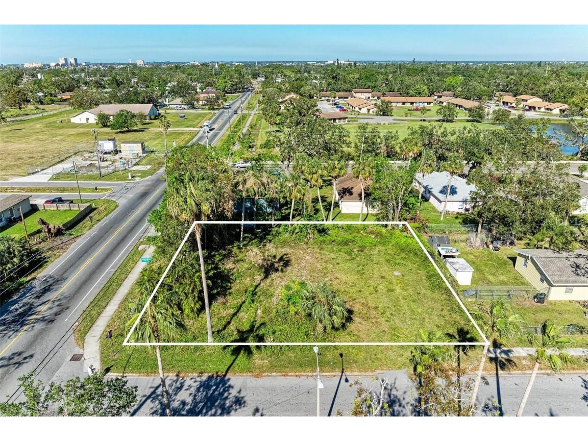 1307 15th Street E Bradenton FL 34208 A4629969 image1